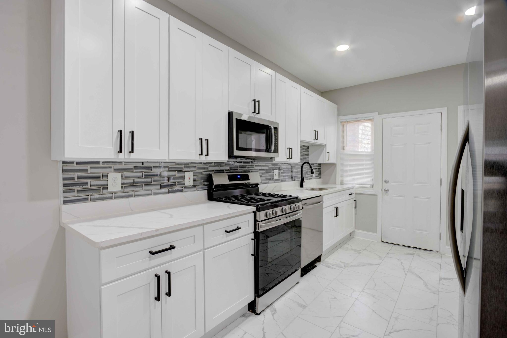 WAVERLY - Residential