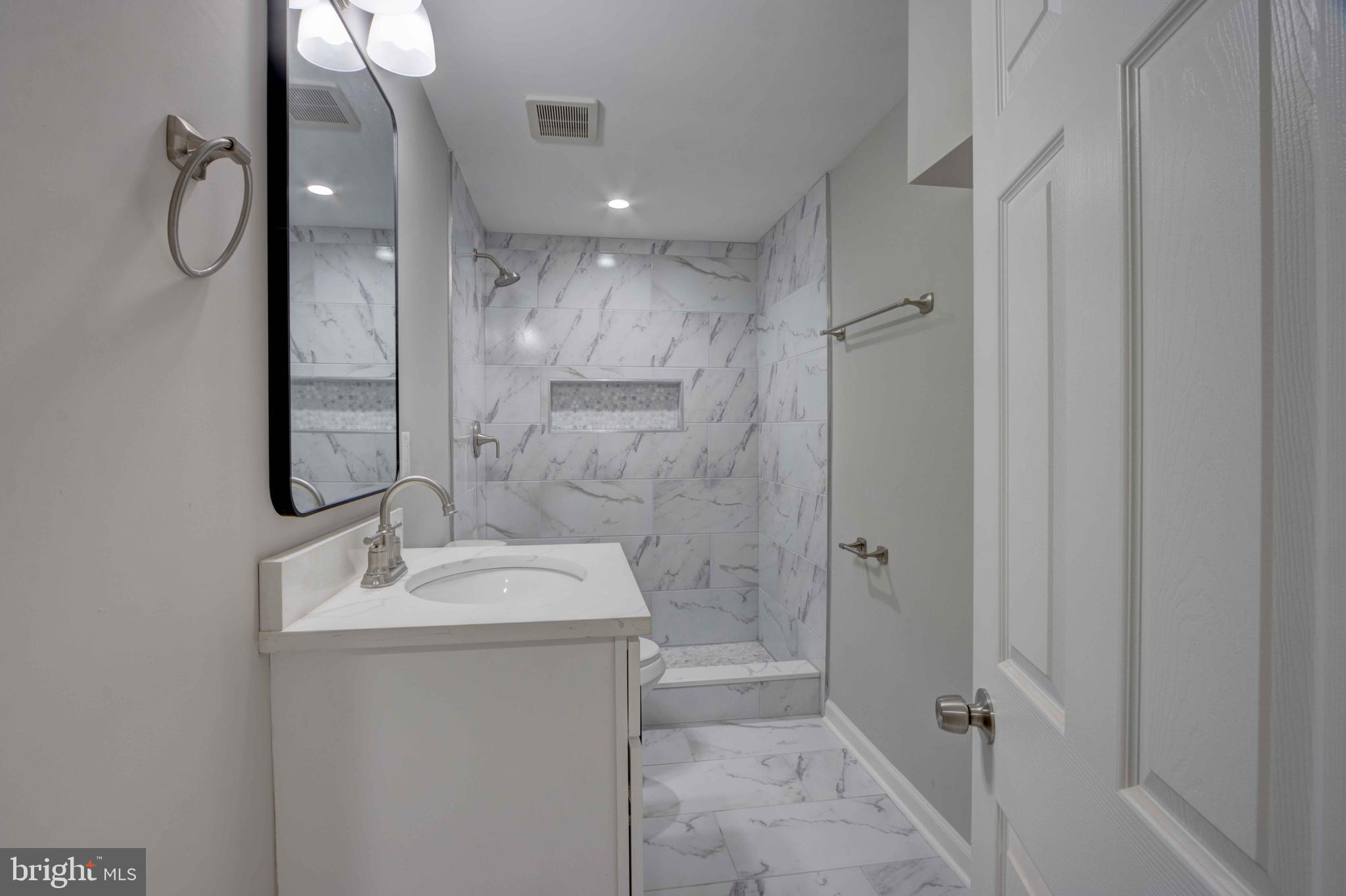 WAVERLY - Residential