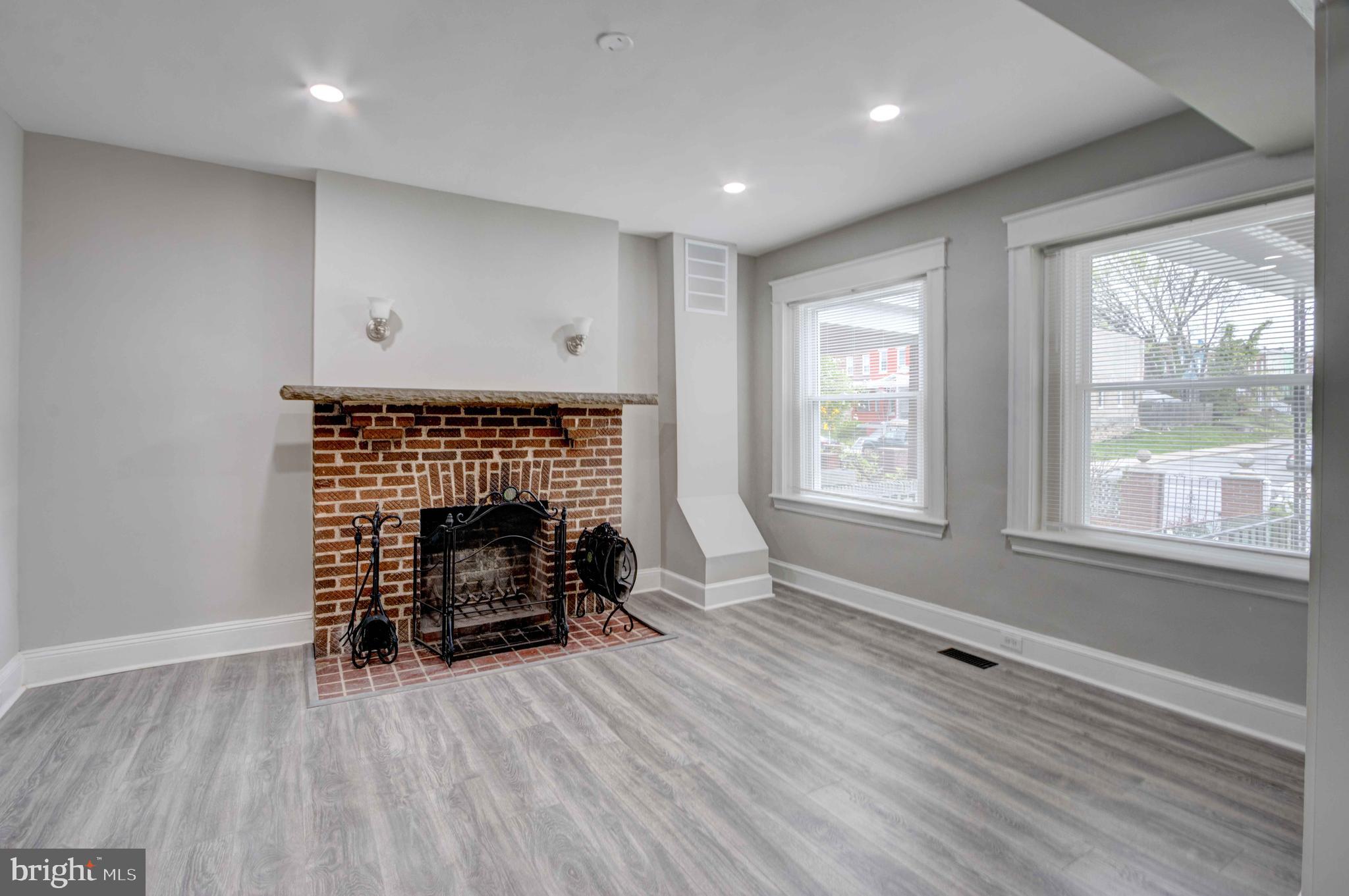 WAVERLY - Residential