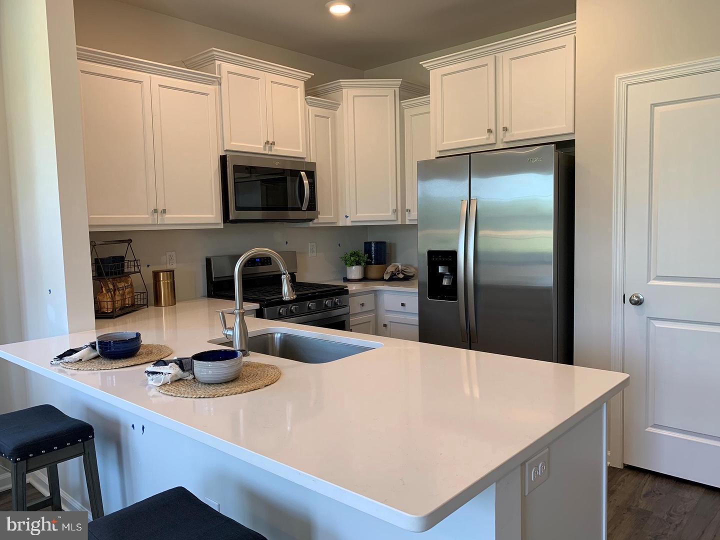 22 WHALER DRIVE