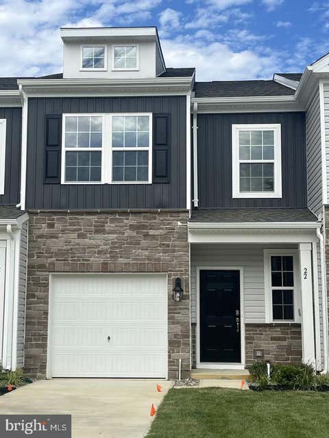 Townhouse For Rent - 22 Whaler Drive<br/> RUNNEMEDE, NJ 08078