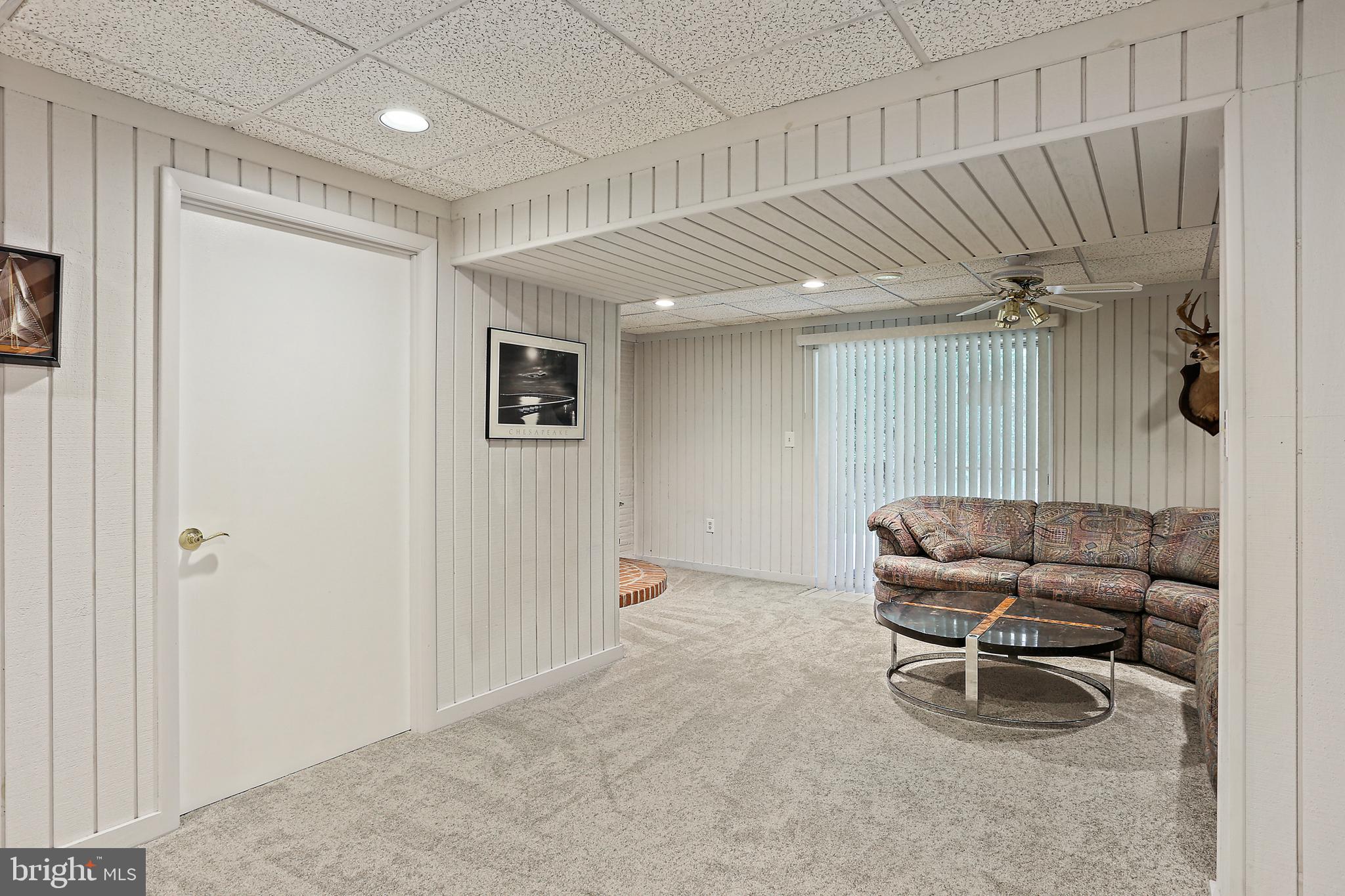 LEXINGTON RUN - Residential