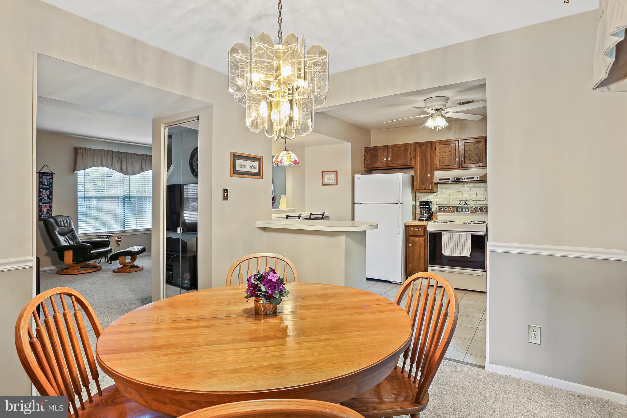 LEXINGTON RUN - Residential