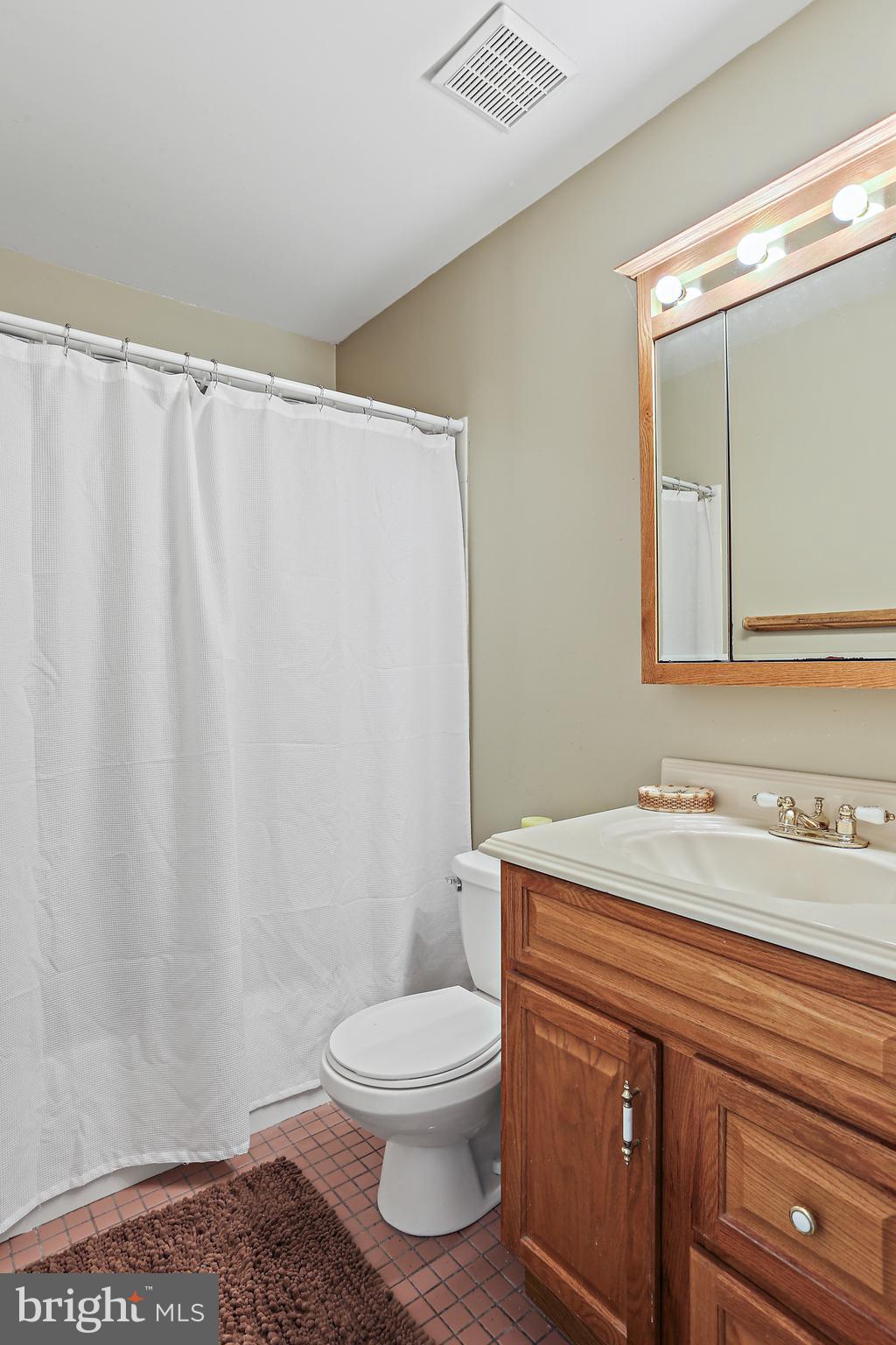 LEXINGTON RUN - Residential