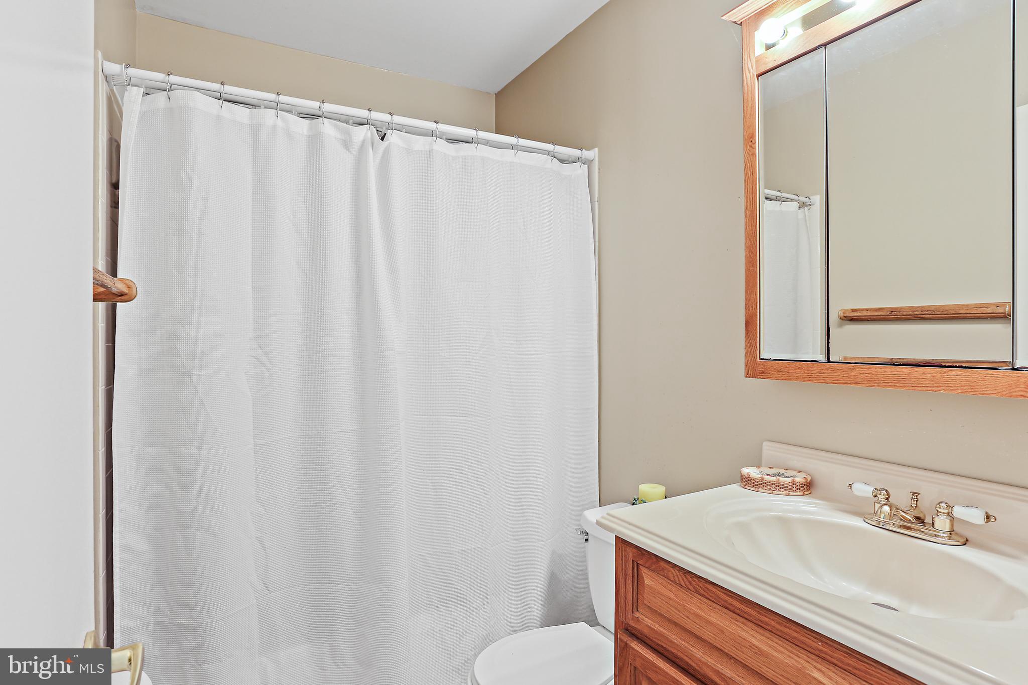 LEXINGTON RUN - Residential