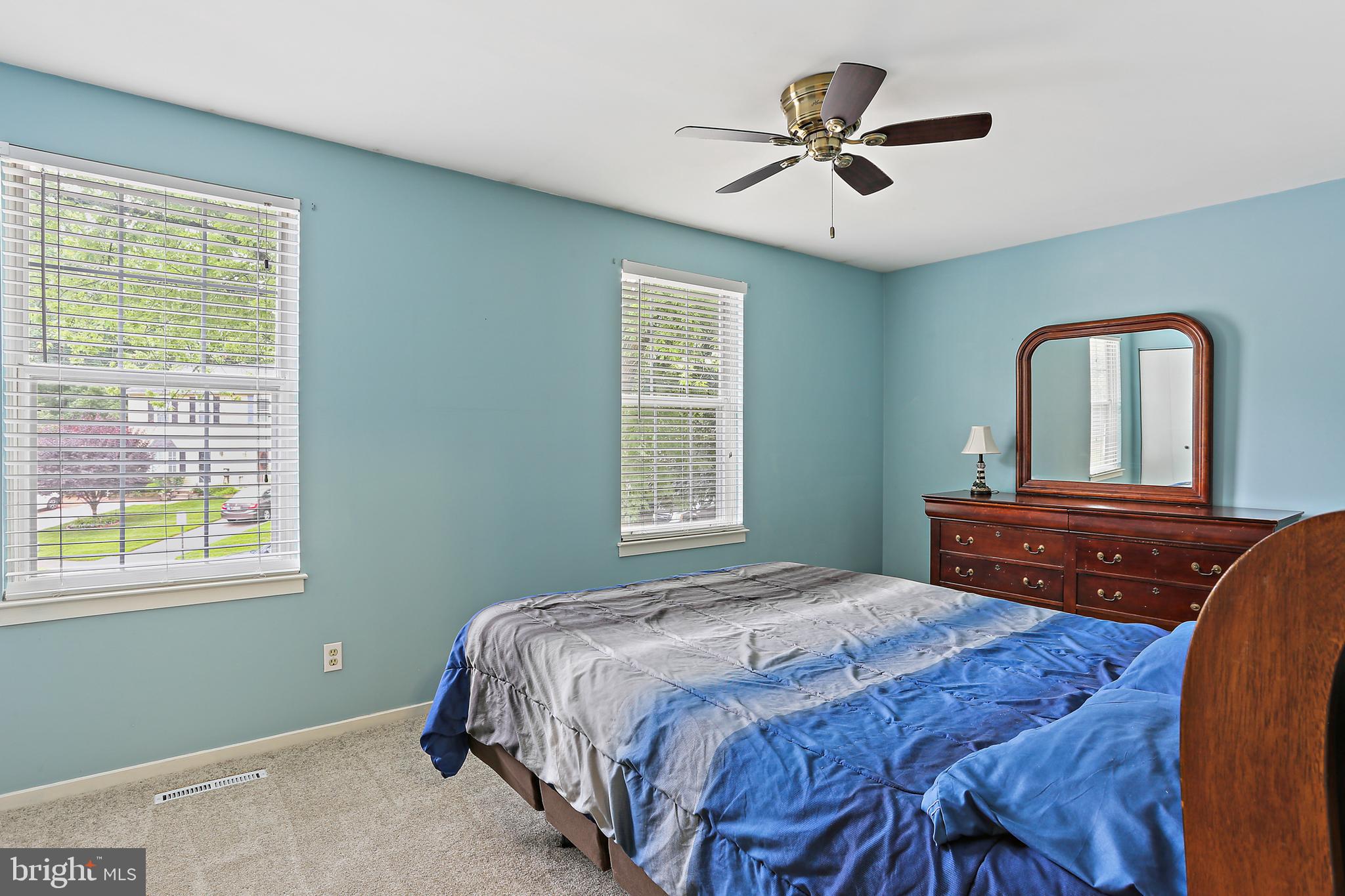 LEXINGTON RUN - Residential