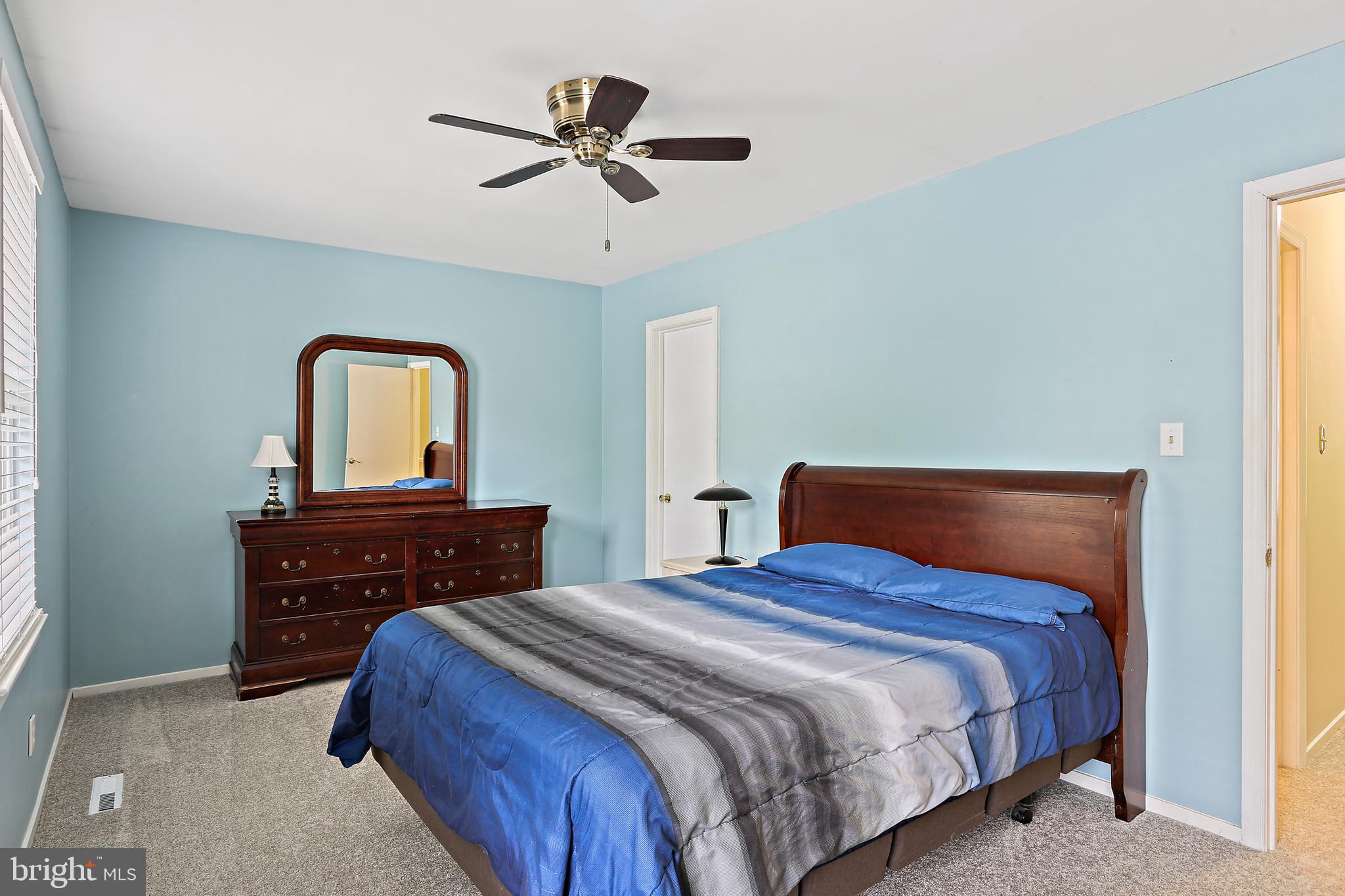 LEXINGTON RUN - Residential