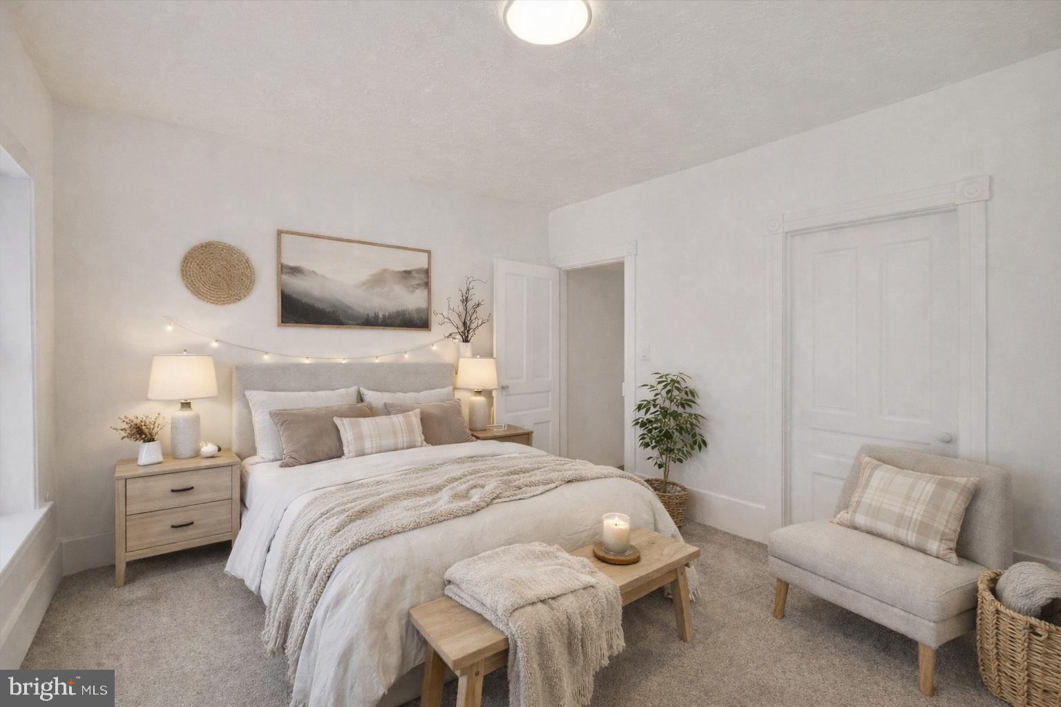 RED LION - Residential