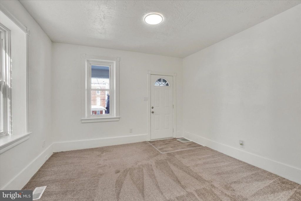 Photo of 316 W Broadway, RED LION, PA 17356 (MLS # PAYK2097320)