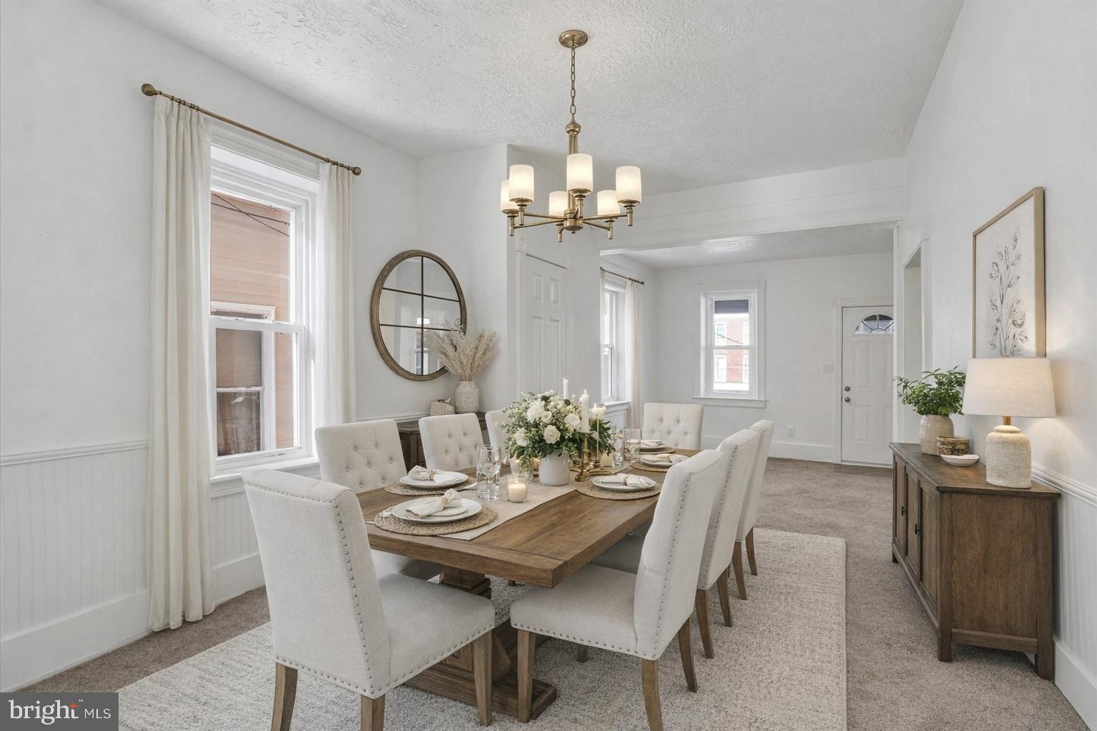 RED LION - Residential