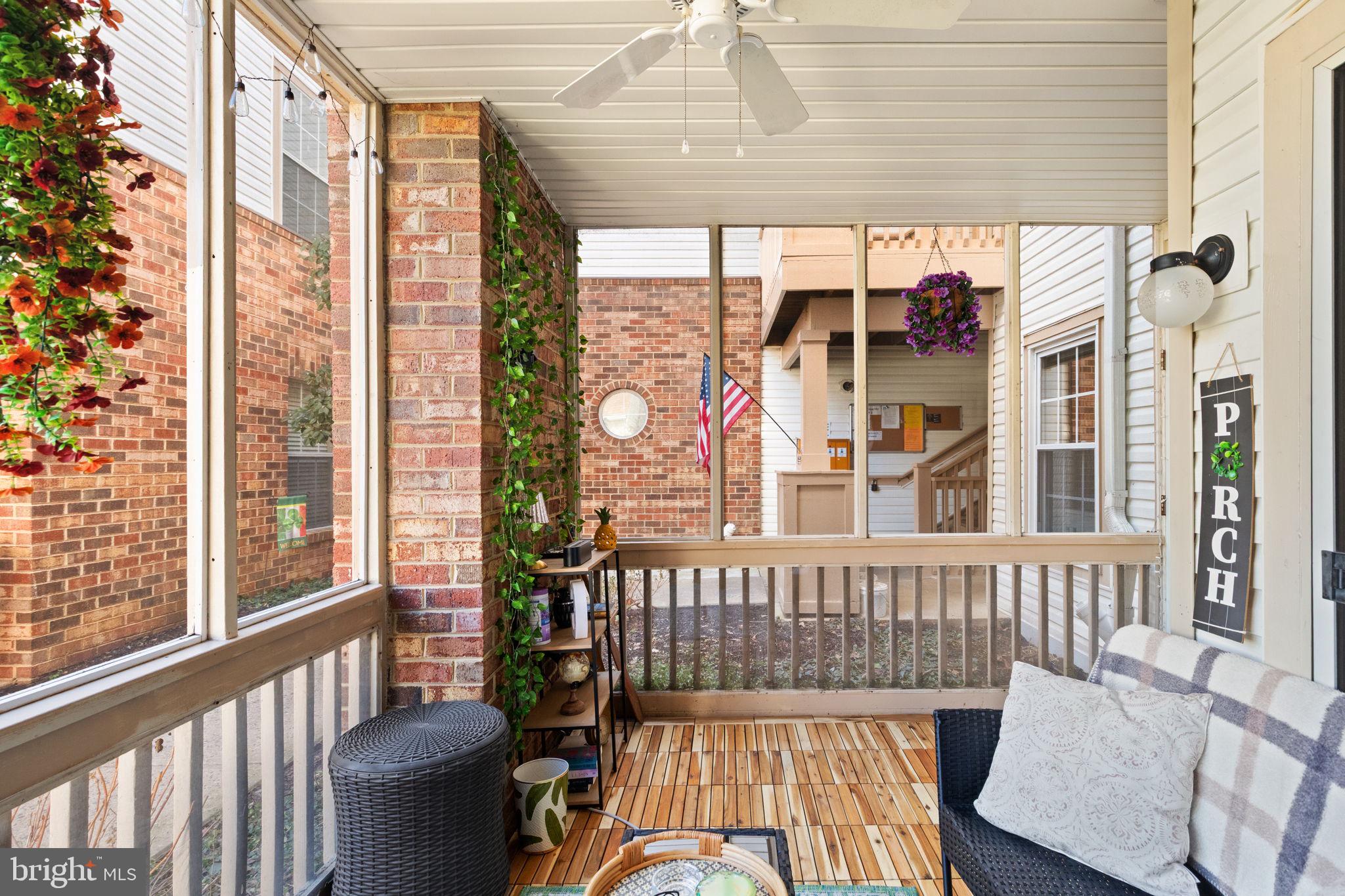 ENGLISH COUNTRY MANOR - Residential