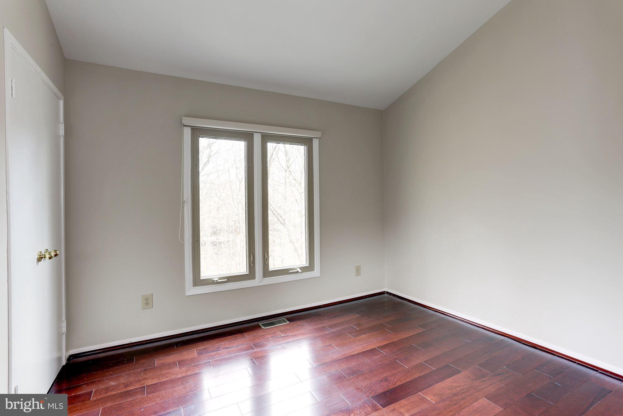 FAWSETT FARMS MANOR - Residential