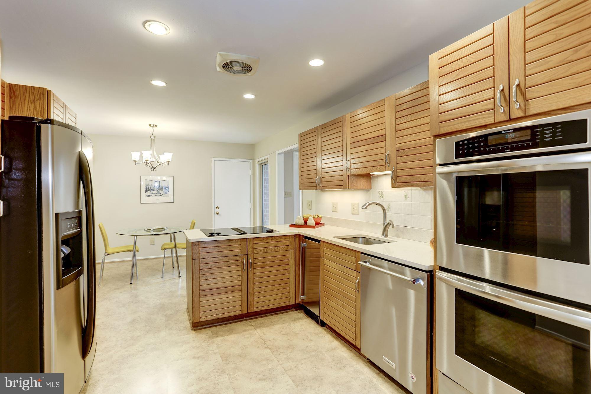 FAWSETT FARMS MANOR - Residential