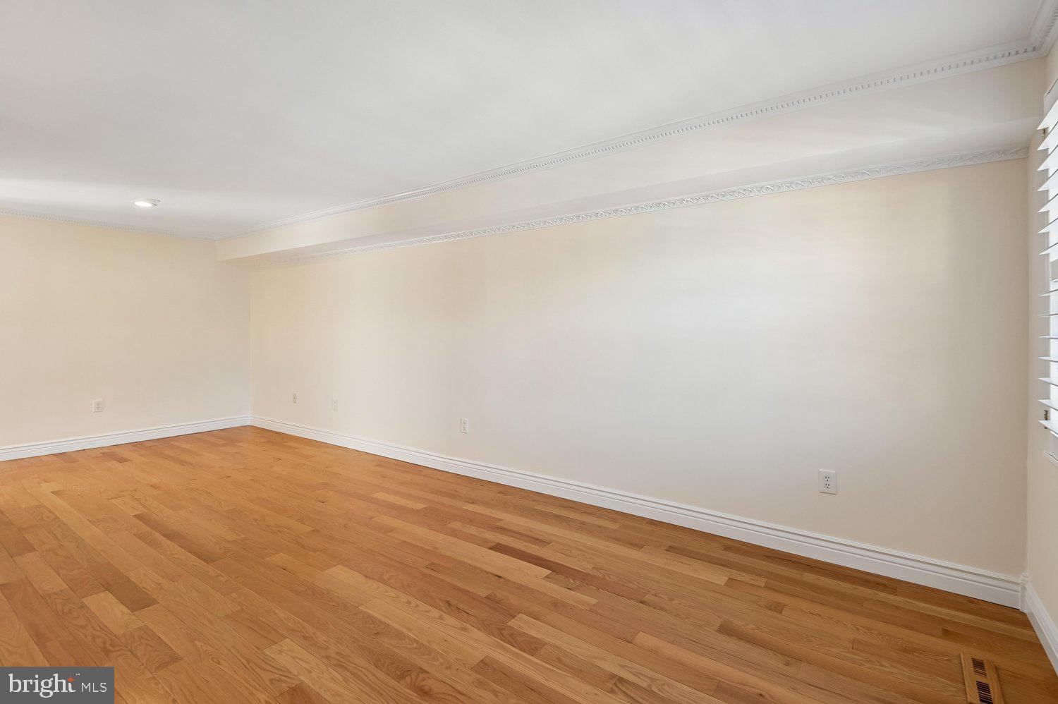 DREXEL WOODS - Residential