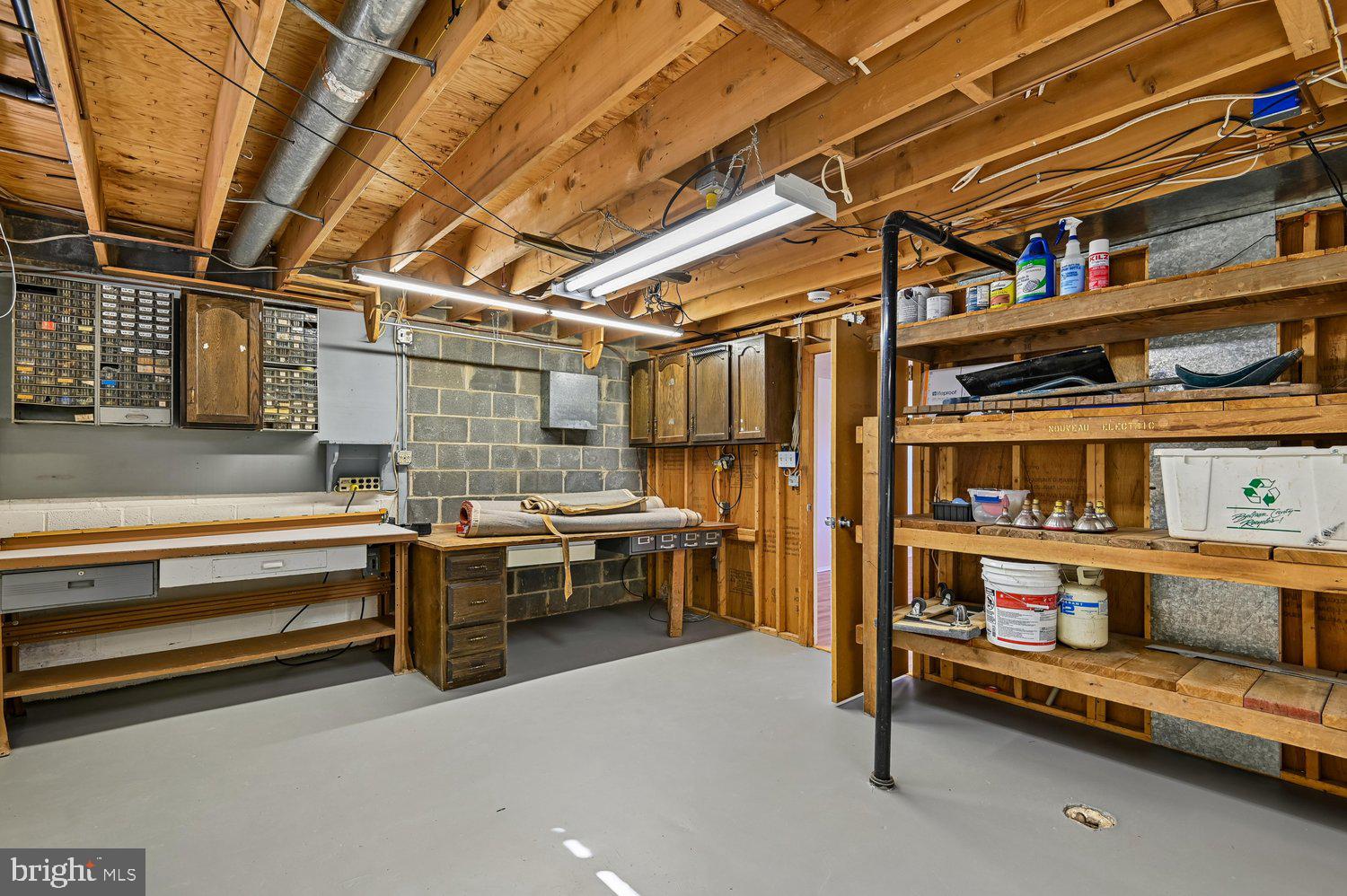 DREXEL WOODS - Residential