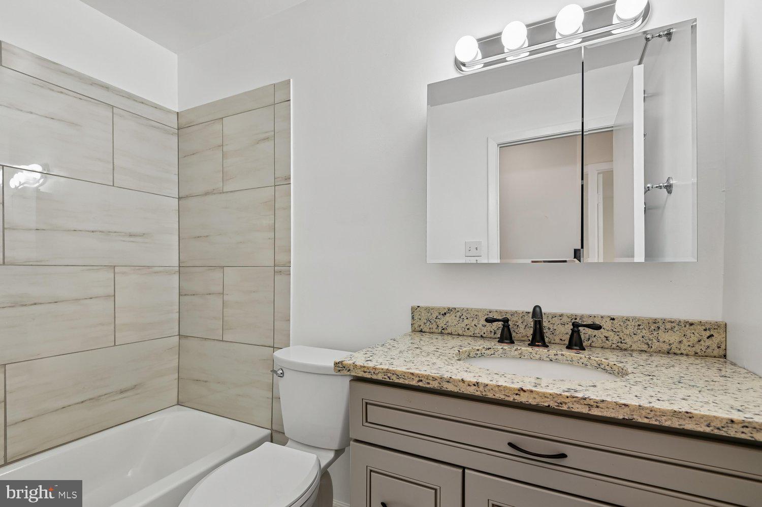 DREXEL WOODS - Residential