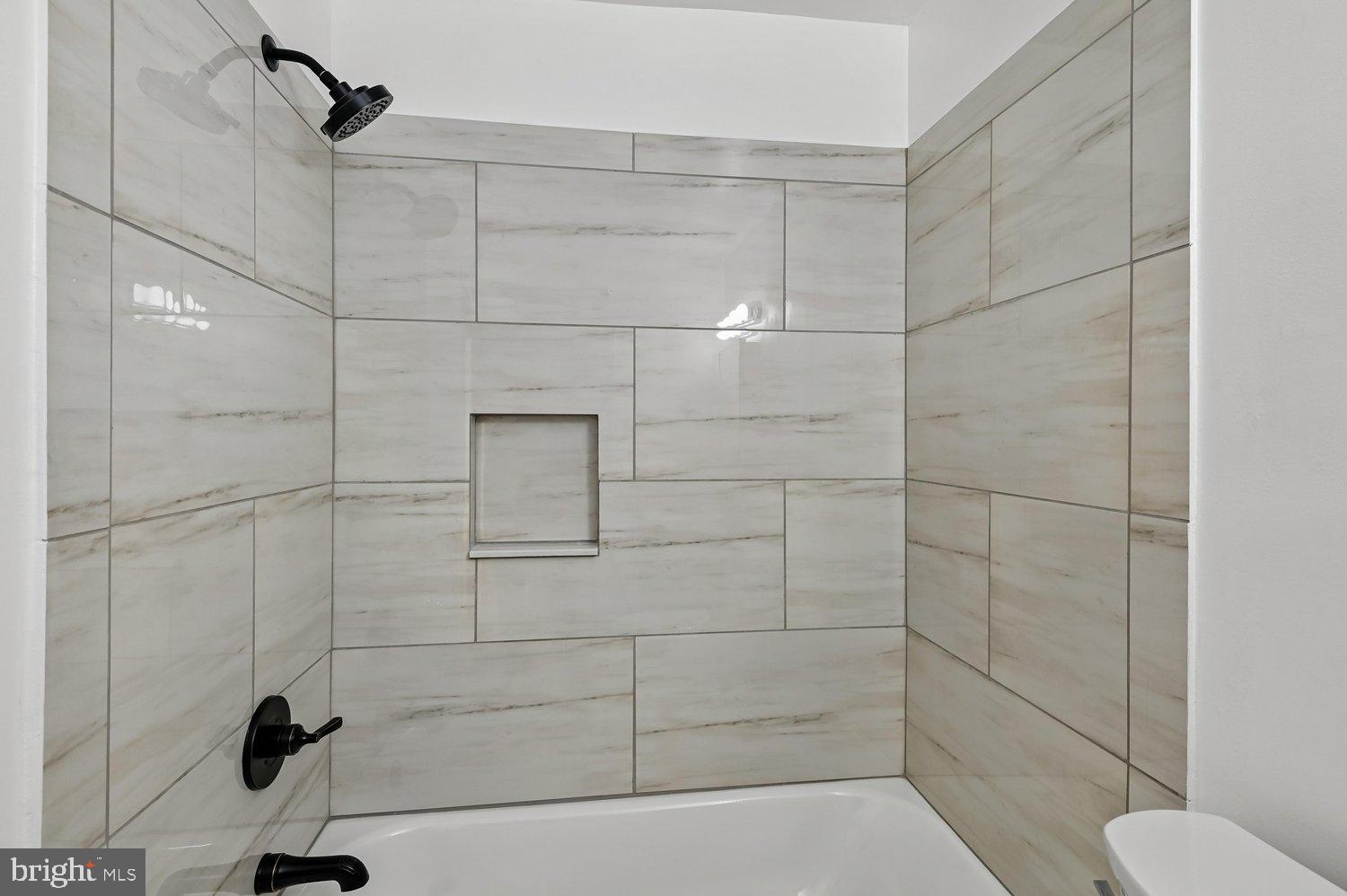 DREXEL WOODS - Residential