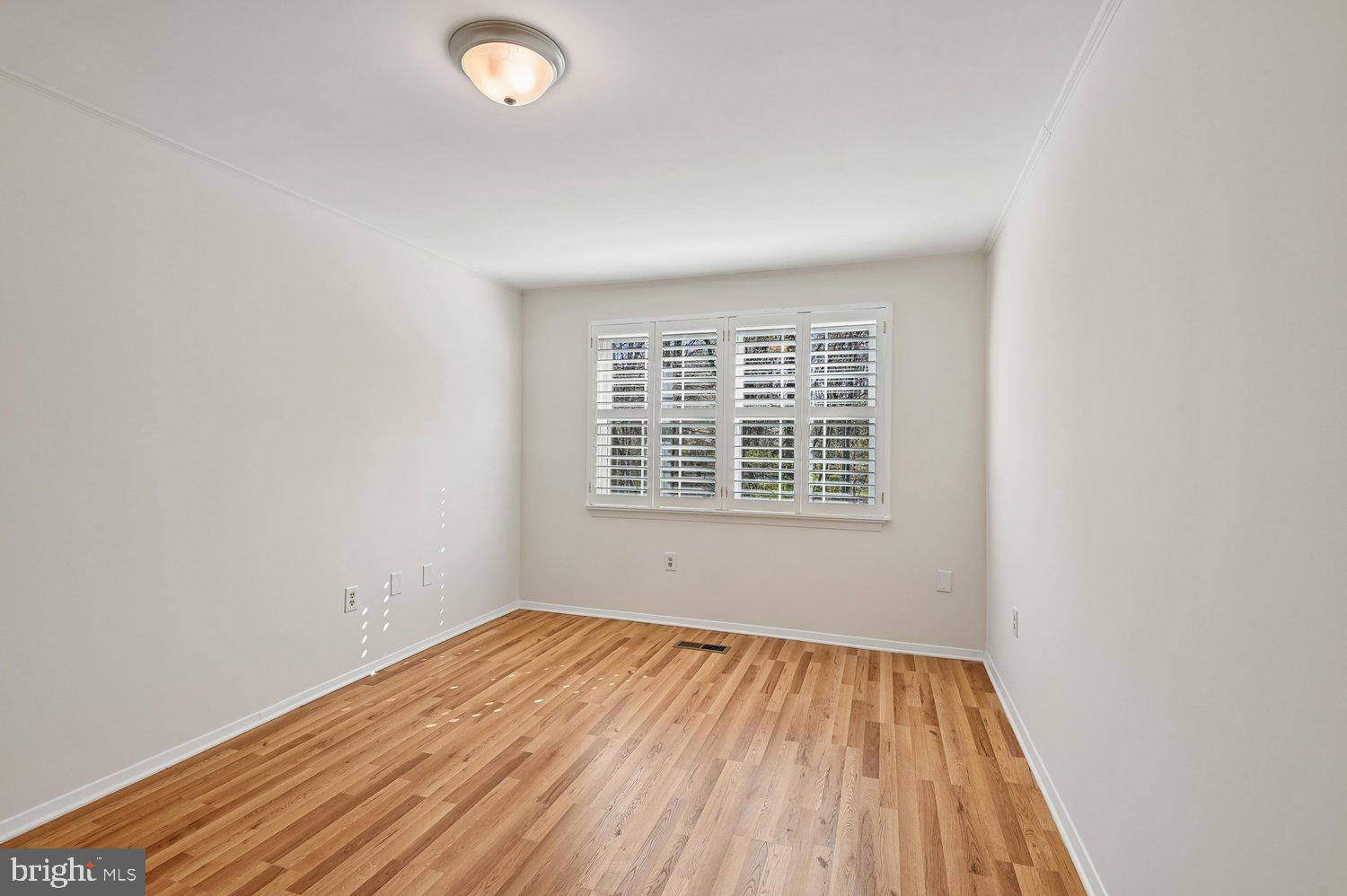 DREXEL WOODS - Residential