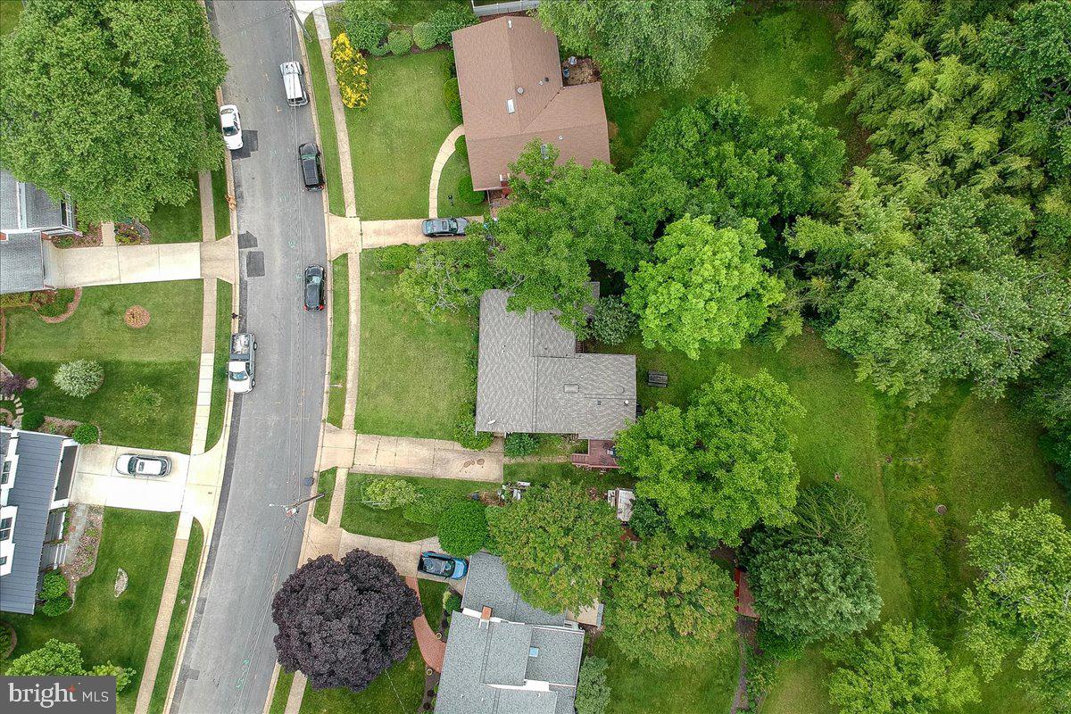 DUNN LORING WOODS - Residential