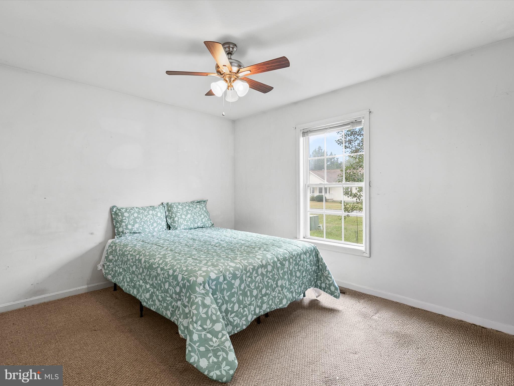 OAK CREST FARM - Residential