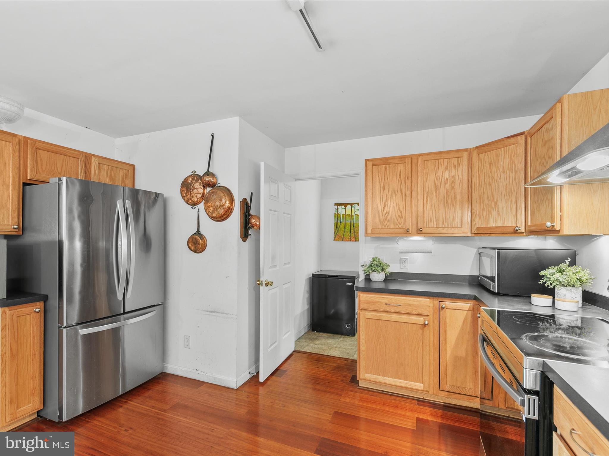 OAK CREST FARM - Residential