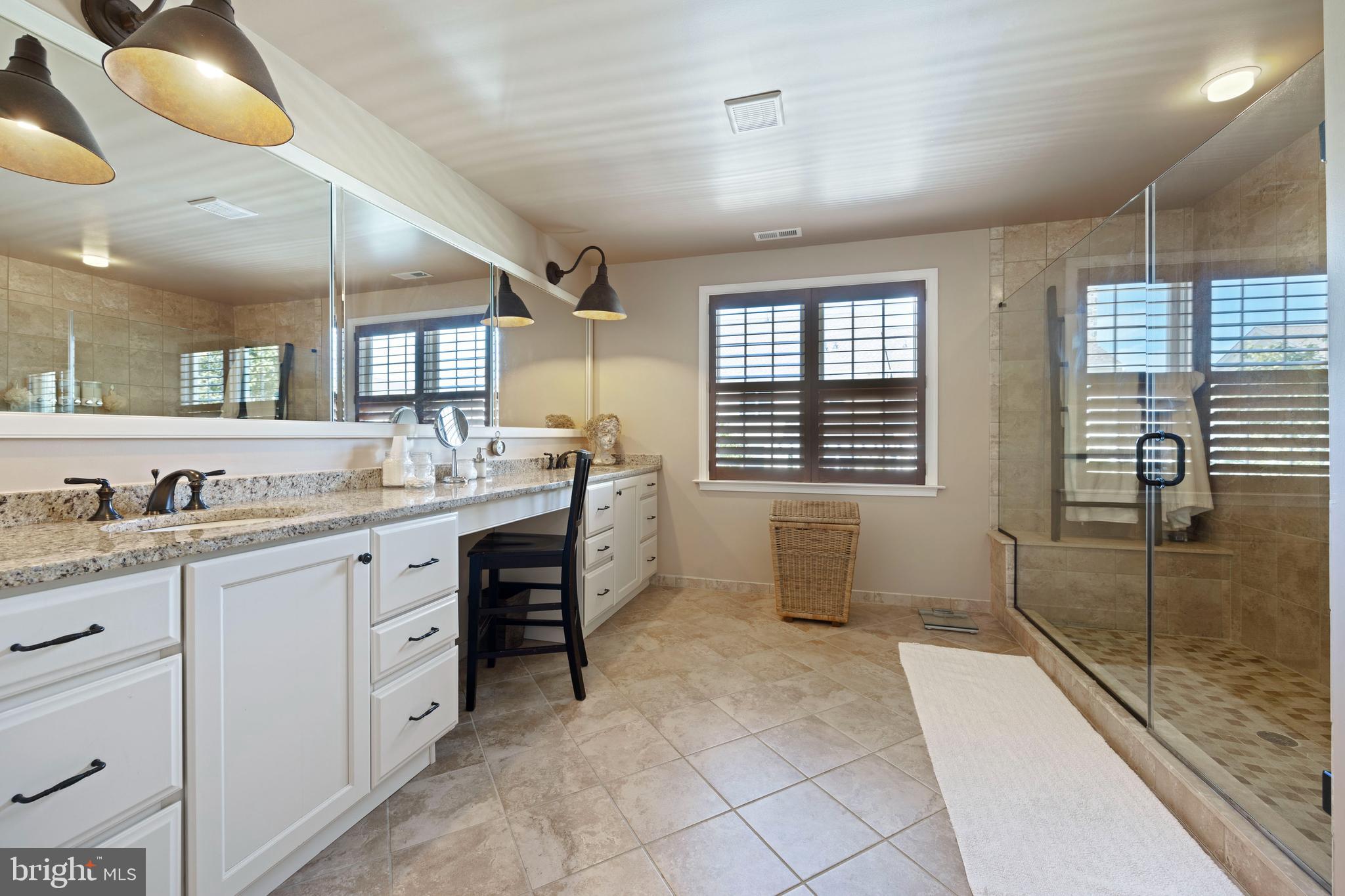 LISETER - Residential