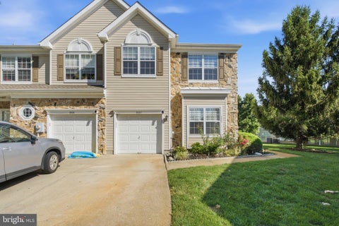 Townhouse For Sale - 8607 Normandy Drive<br/> MT LAUREL, NJ 08054