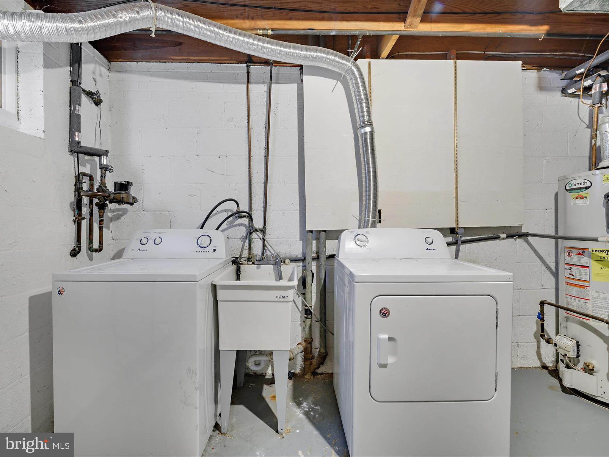 ANDREWS VILLAGE CONDOMIN - Residential