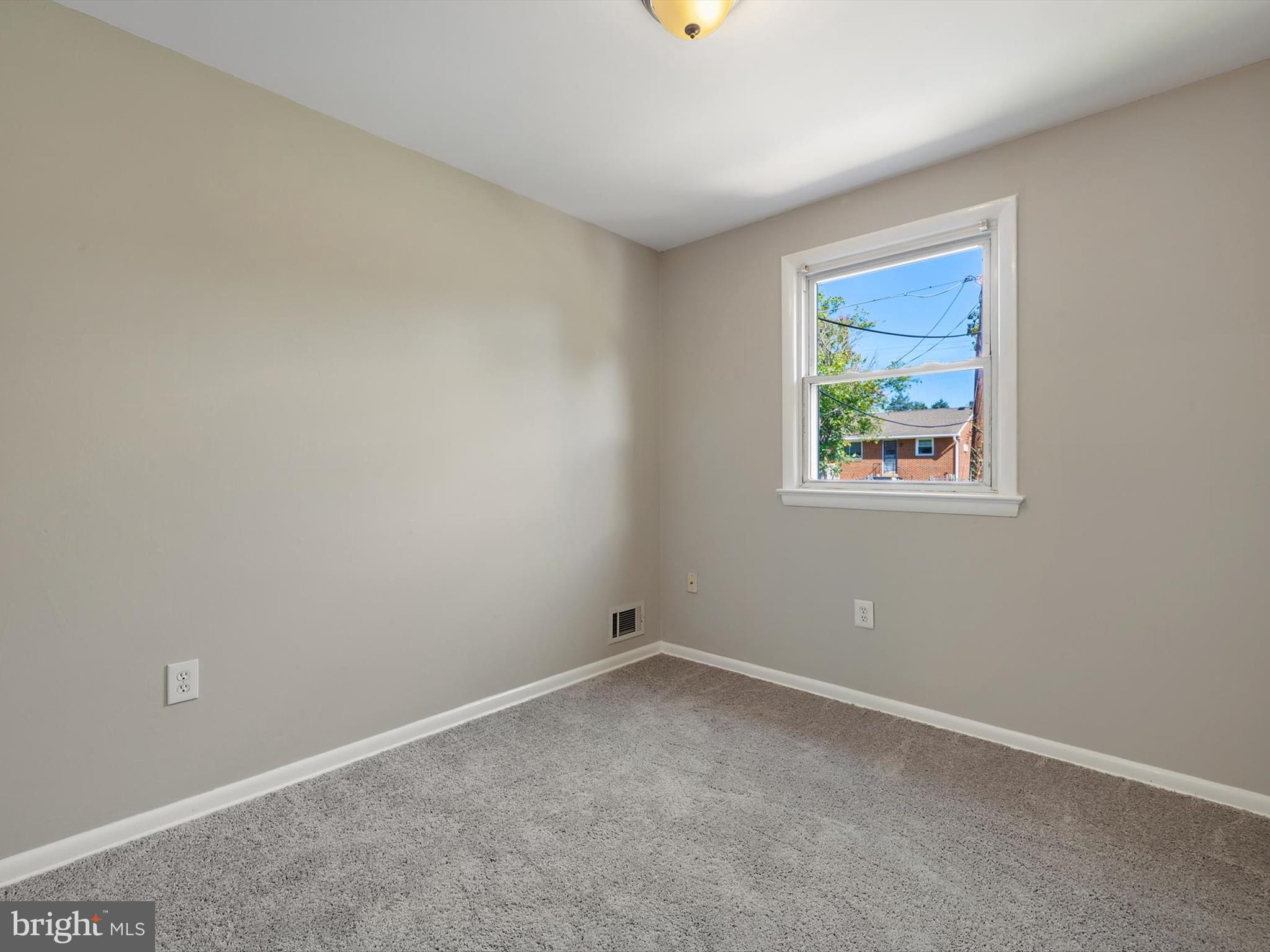 ANDREWS VILLAGE CONDOMIN - Residential