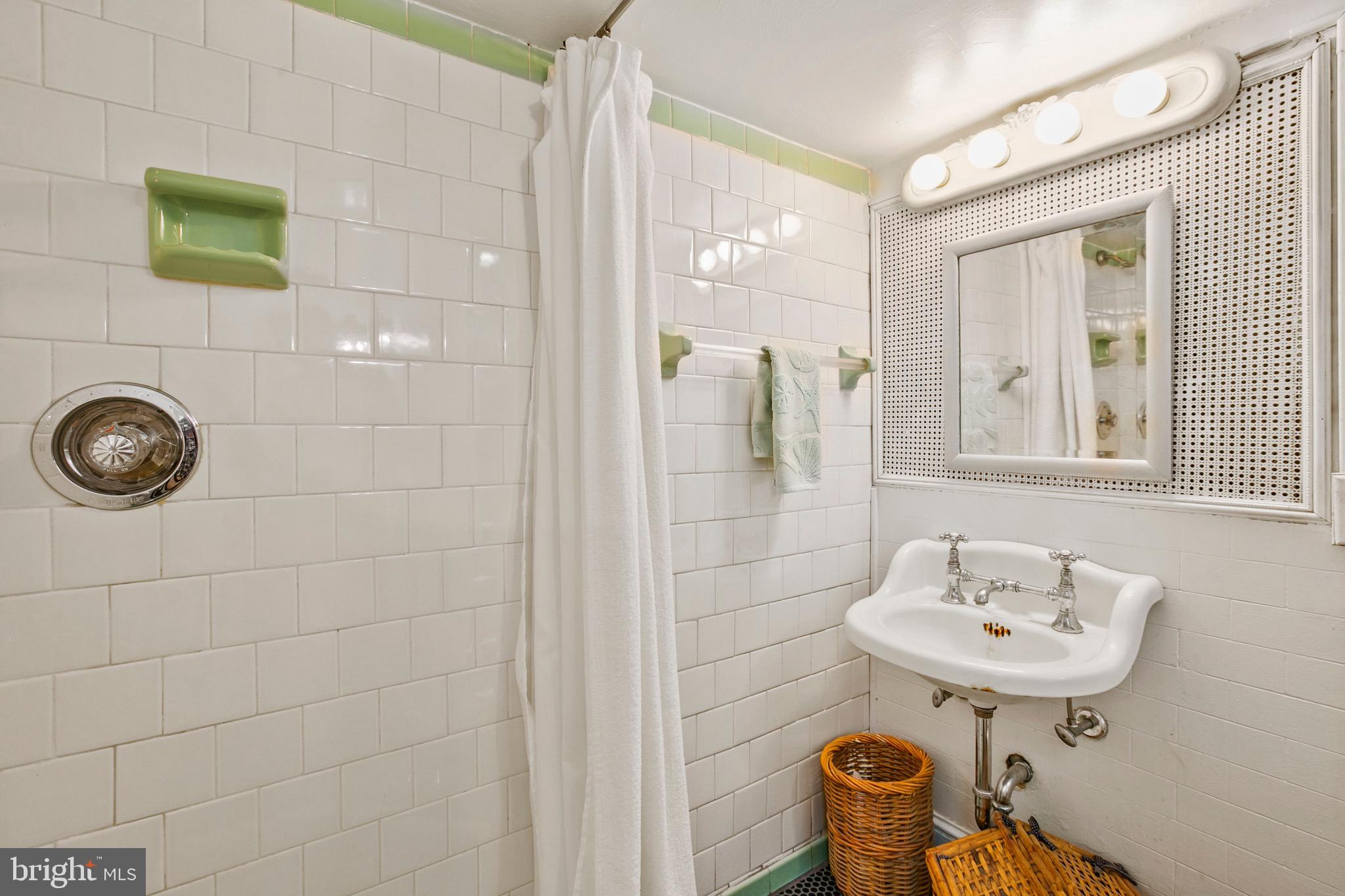 SUDBROOK PARK - Residential