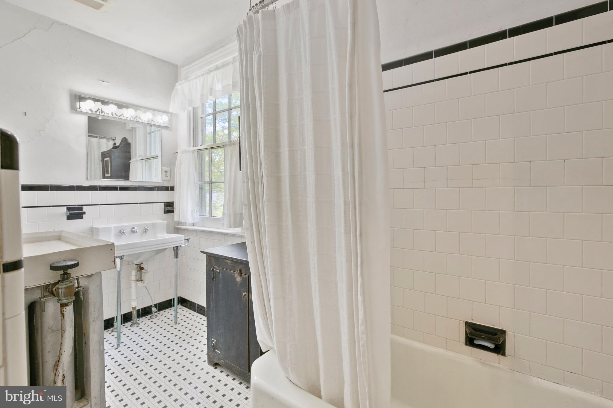 SUDBROOK PARK - Residential