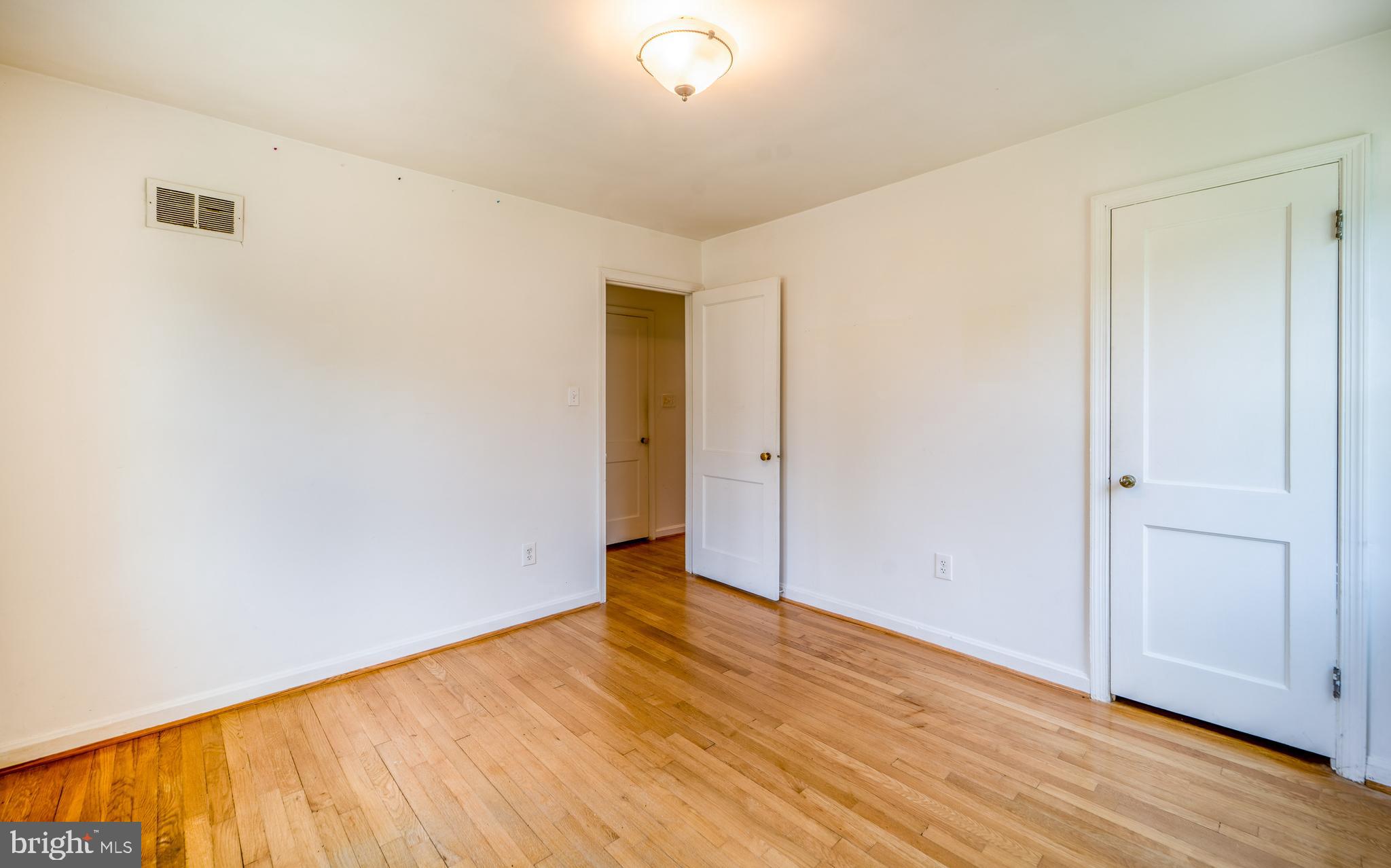 WEST LAWN - Residential Lease