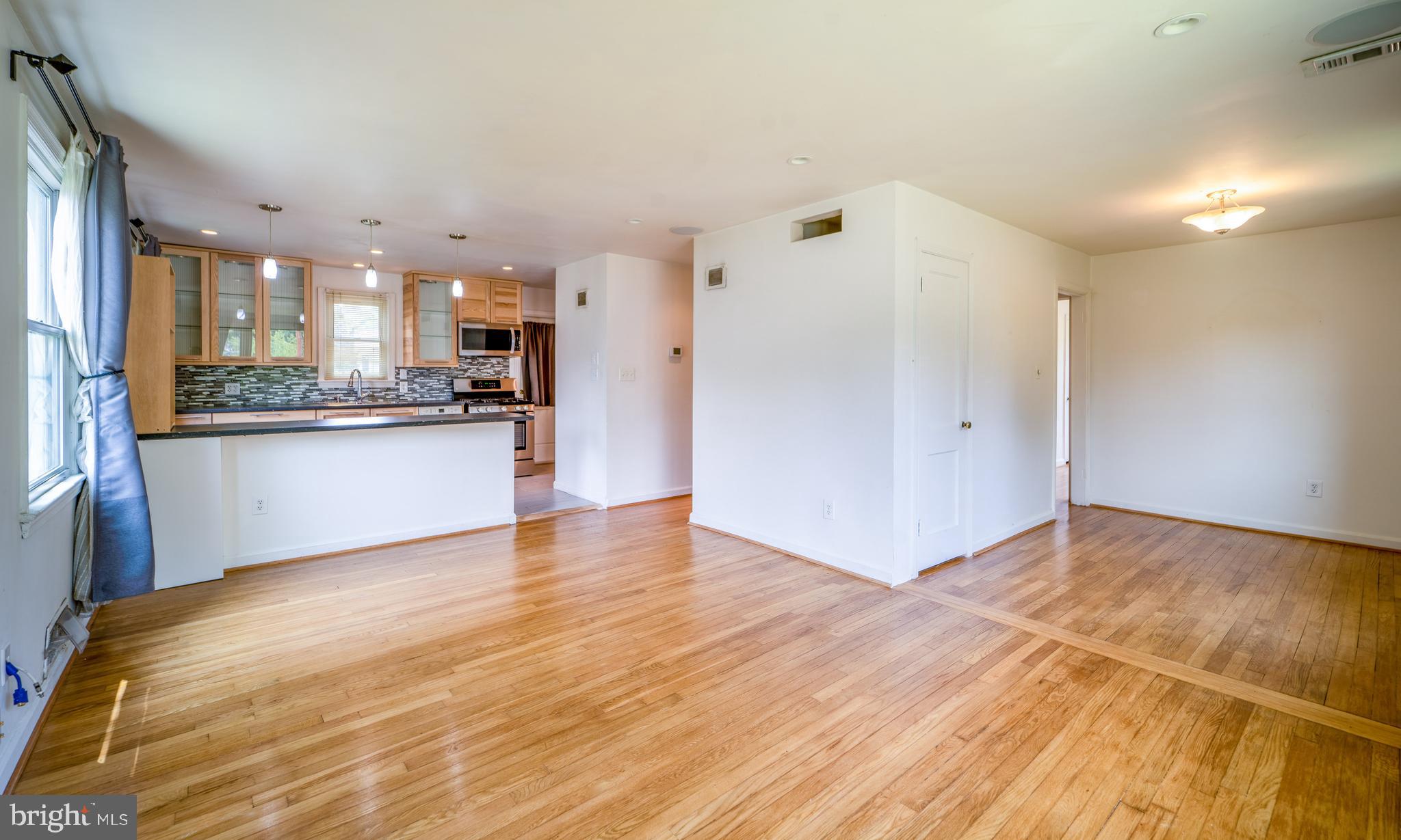 WEST LAWN - Residential Lease