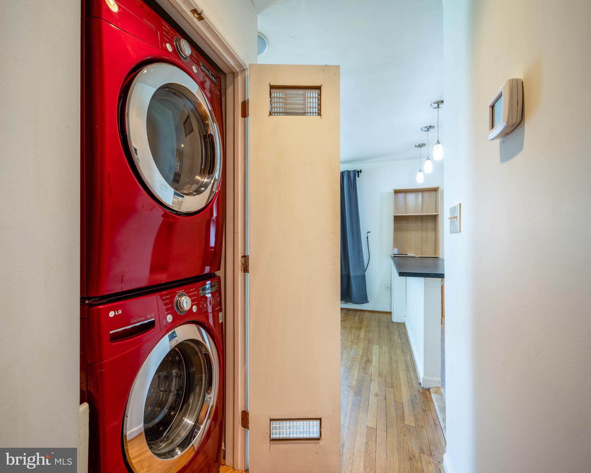 WEST LAWN - Residential Lease