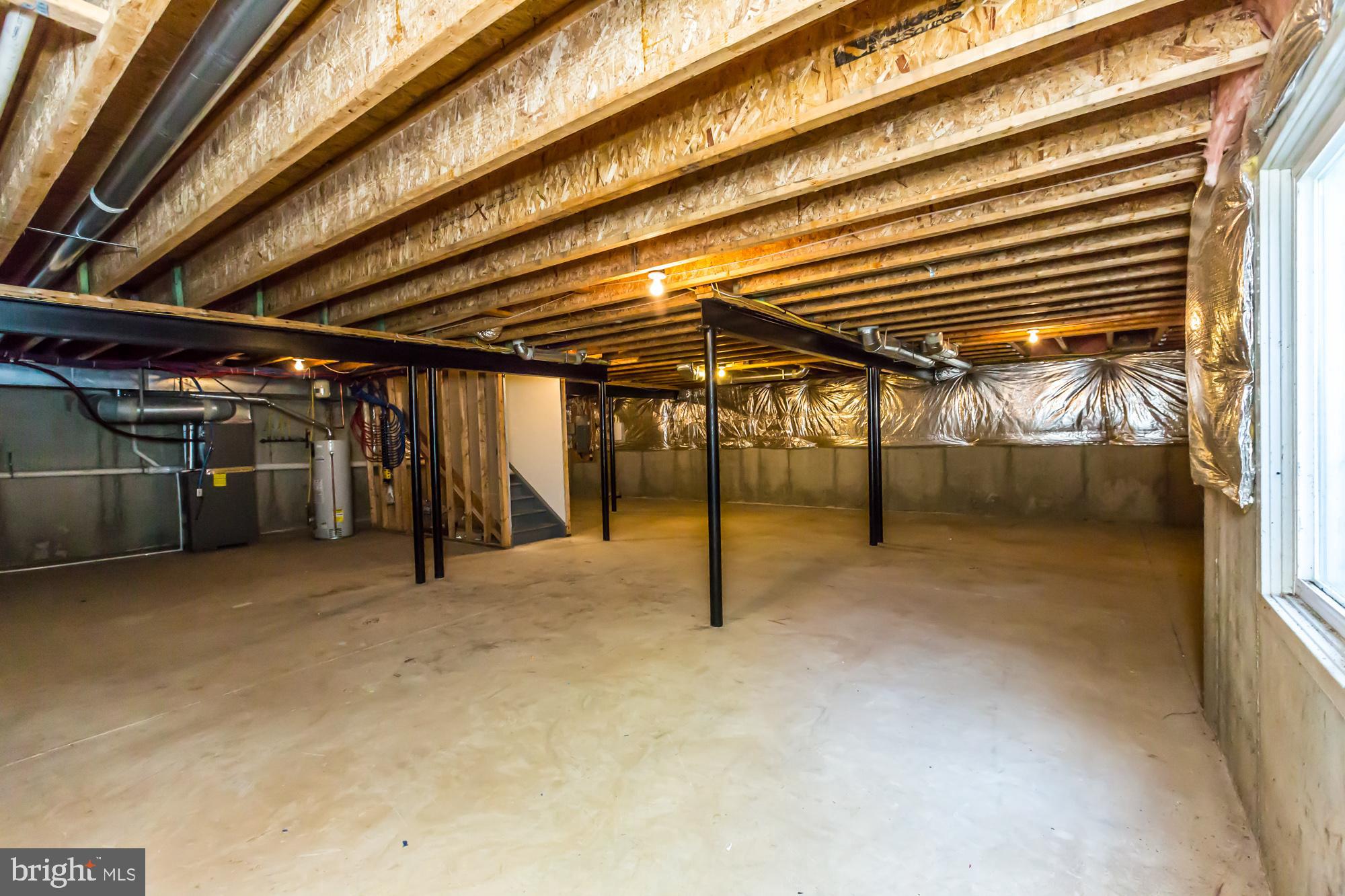 WINDSOR RIDGE - Residential Lease