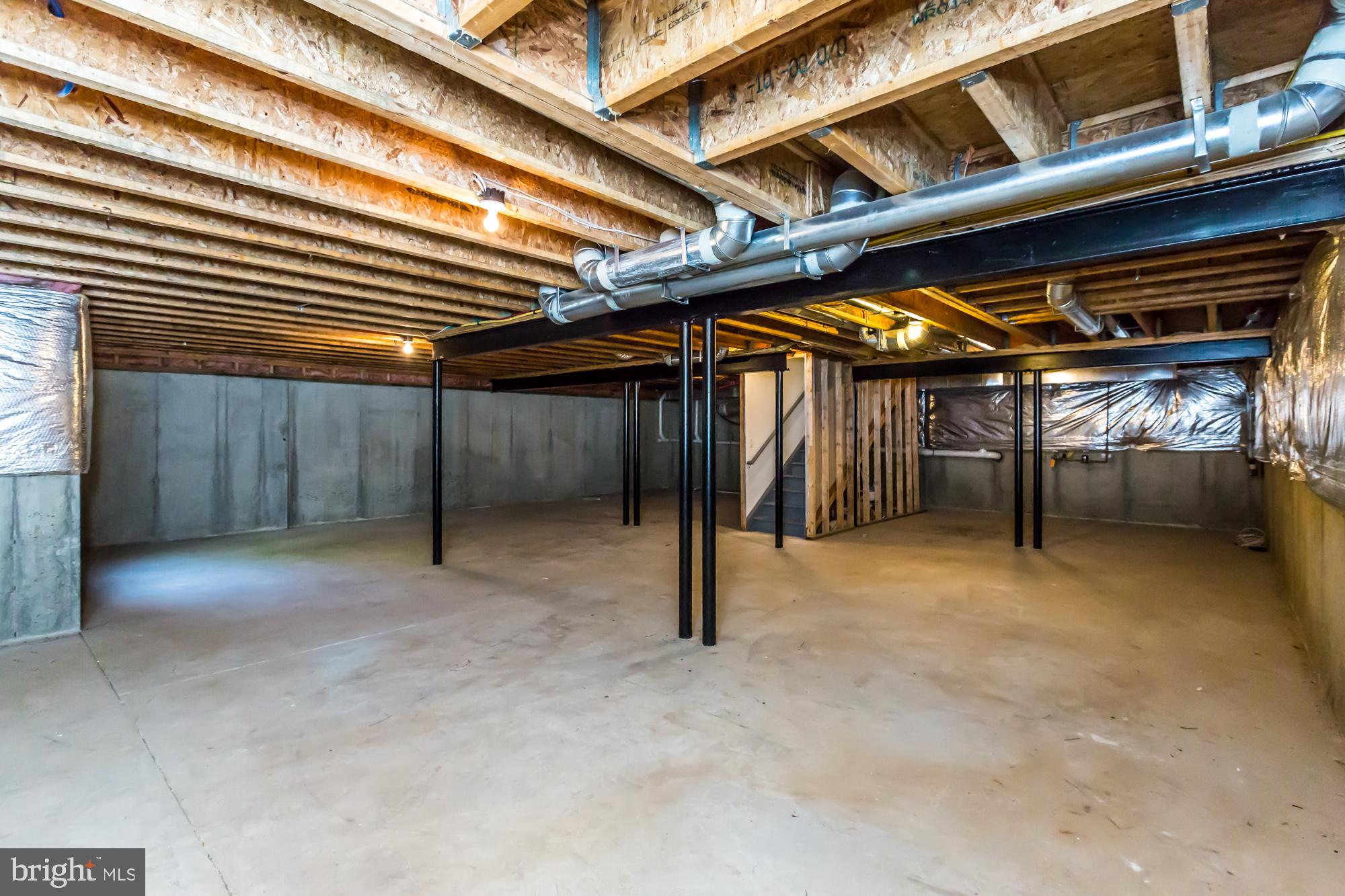 WINDSOR RIDGE - Residential Lease