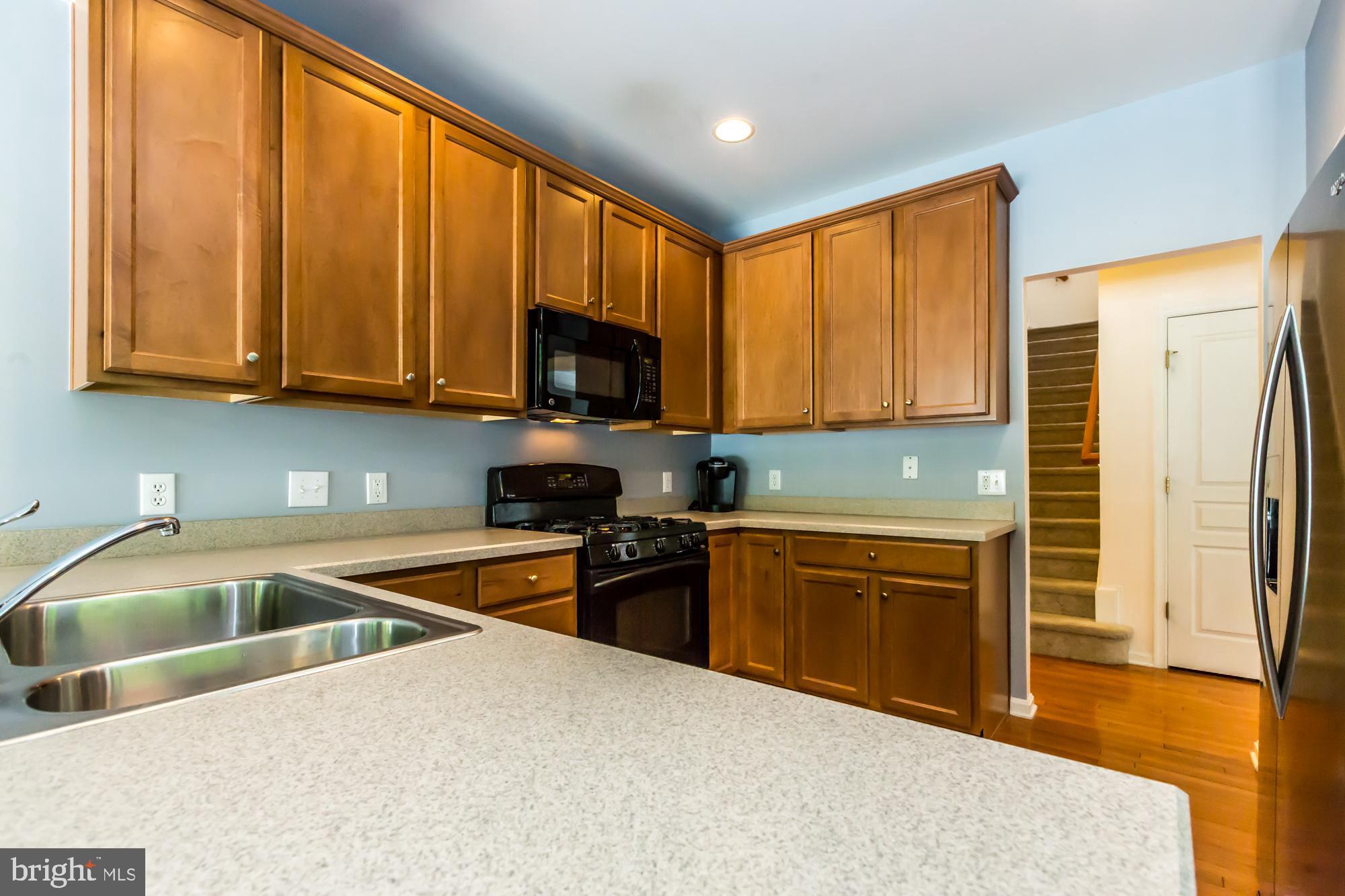 WINDSOR RIDGE - Residential Lease