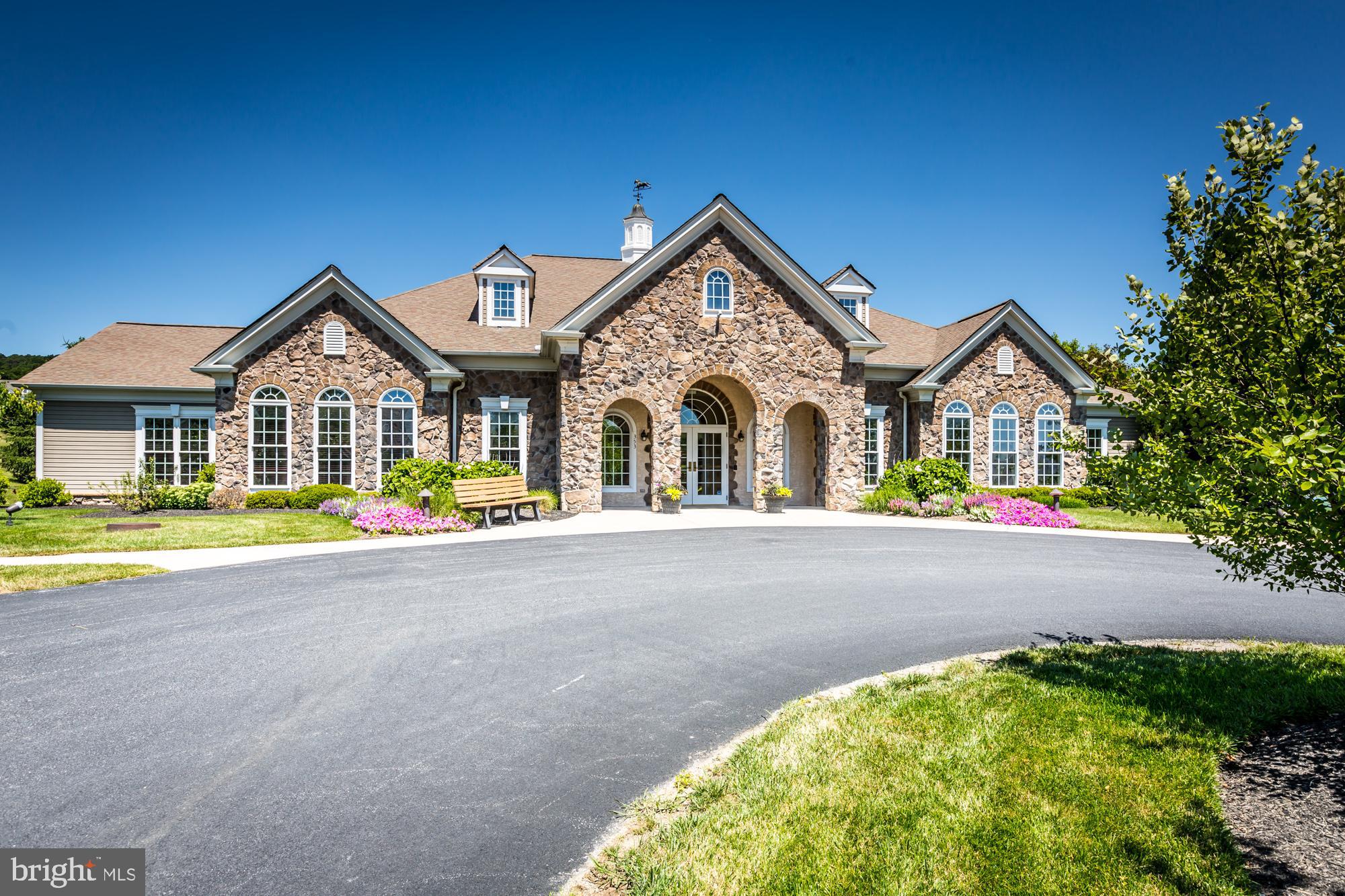 WINDSOR RIDGE - Residential Lease