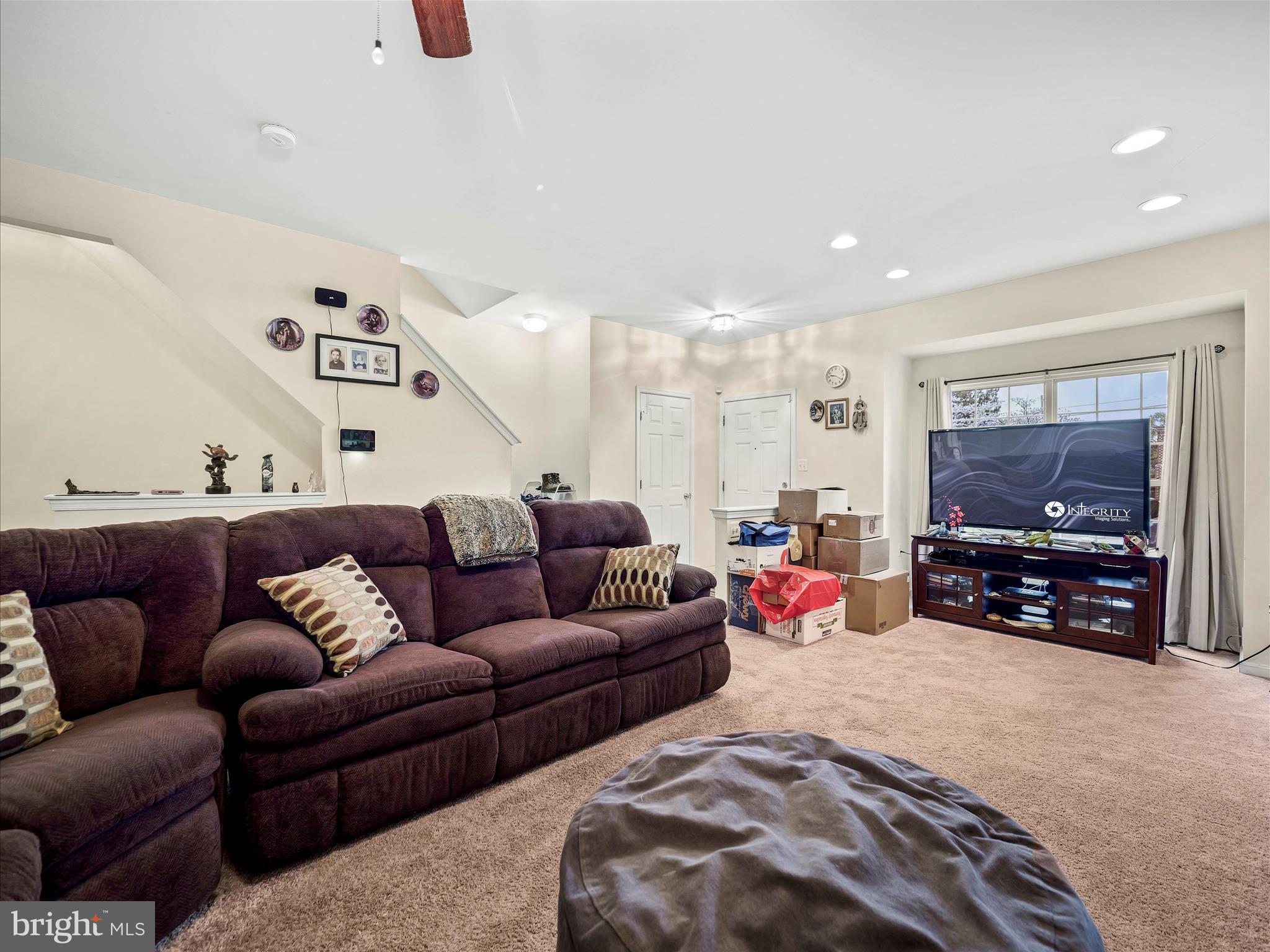 128 WHITMAN LANE