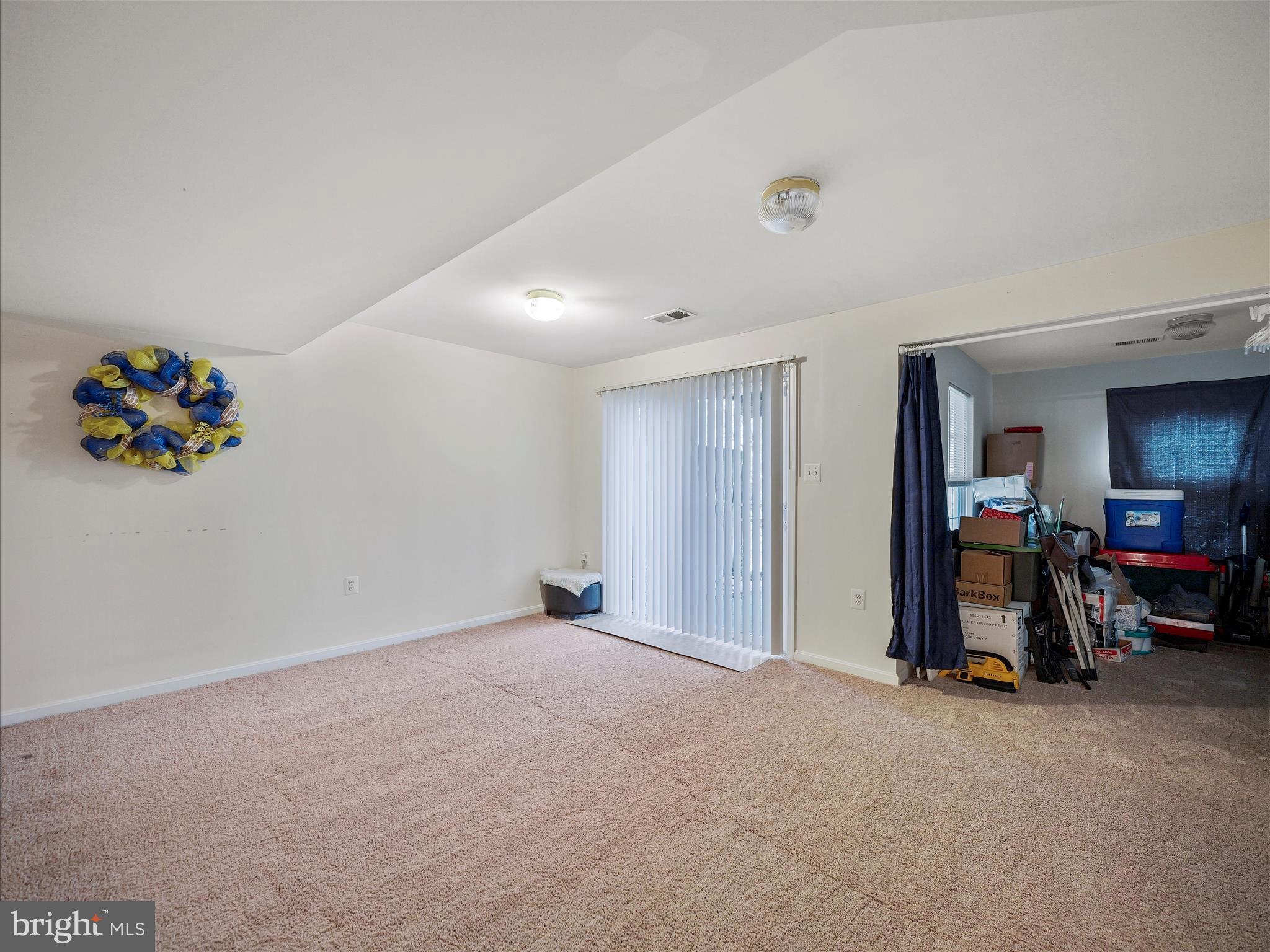 LEE'S RIDGE - Residential