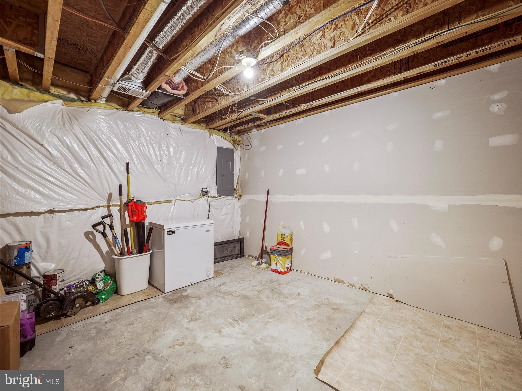 LEE'S RIDGE - Residential