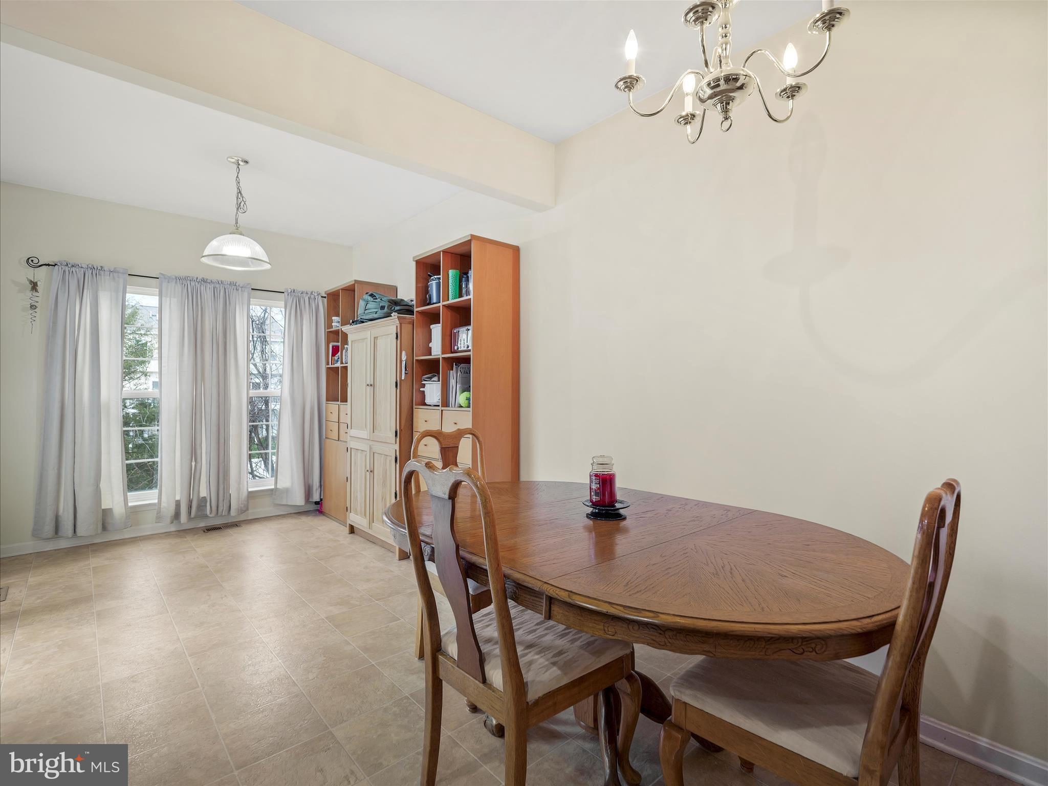 LEE'S RIDGE - Residential