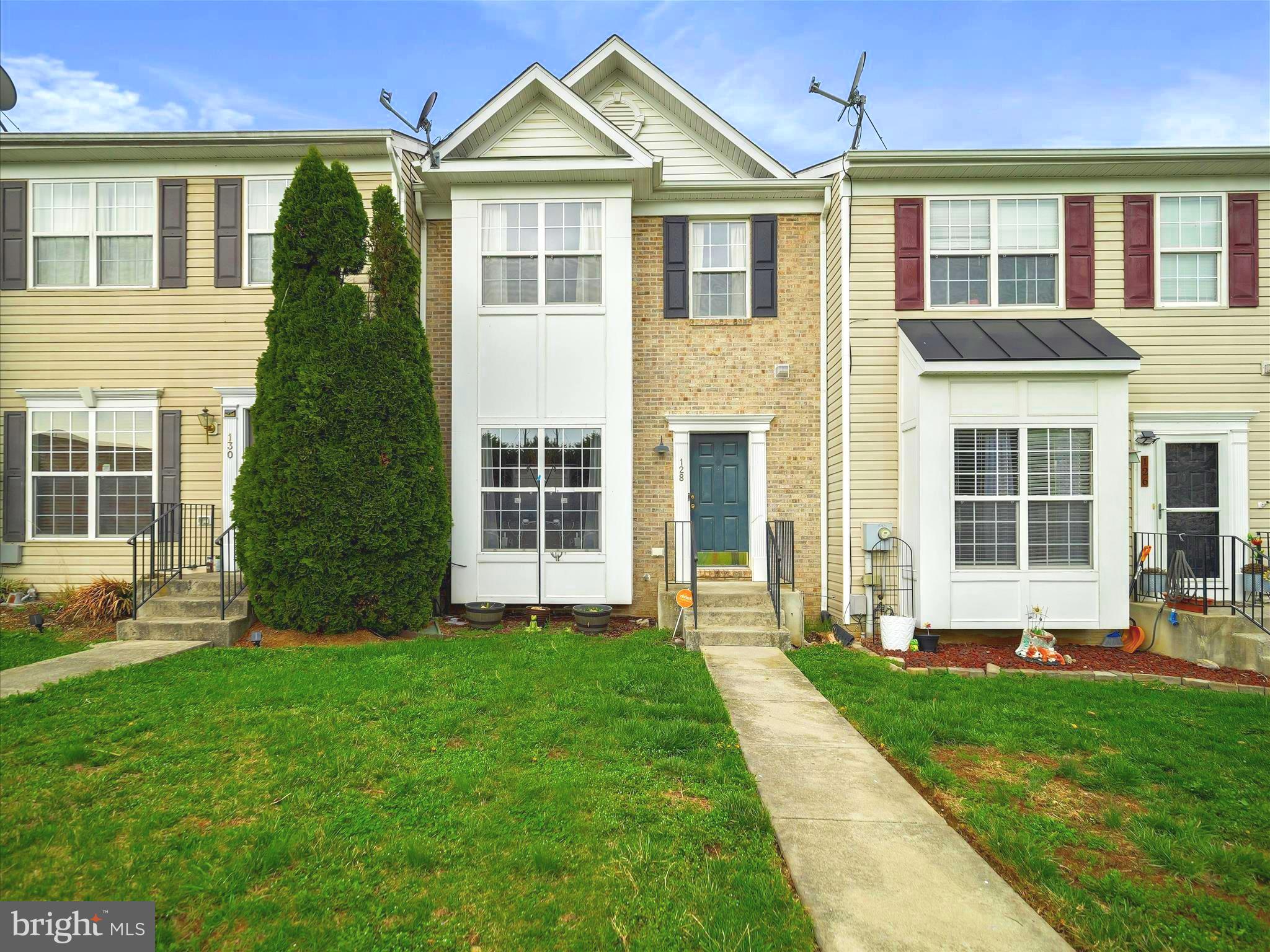 Welcome to this spacious three-level townhouse with over 2,300 sq ft of thoughtfully finished living space. Step into the main level, where comfort meets practicality, creating a welcoming atmosphere for everyday living. This 3-bedroom, 3.5-bathroom interior townhouse offers comfort, functionality, and style. The main level features a bright kitchen with stainless steel appliances, a double wall oven, tile backsplash, and ample countertop space. The open layout flows into the dining area, which leads to the back deck through sliding glass doors—perfect for entertaining or relaxing. Upstairs, the large primary suite boasts a private bath complete with a soaking tub and dual vanity sinks. Enjoy plush carpeting throughout the home and a fully finished basement with a full bathroom and walk-out access to the backyard, providing additional living or guest space. Don’t miss the opportunity to make this well-appointed home yours!
