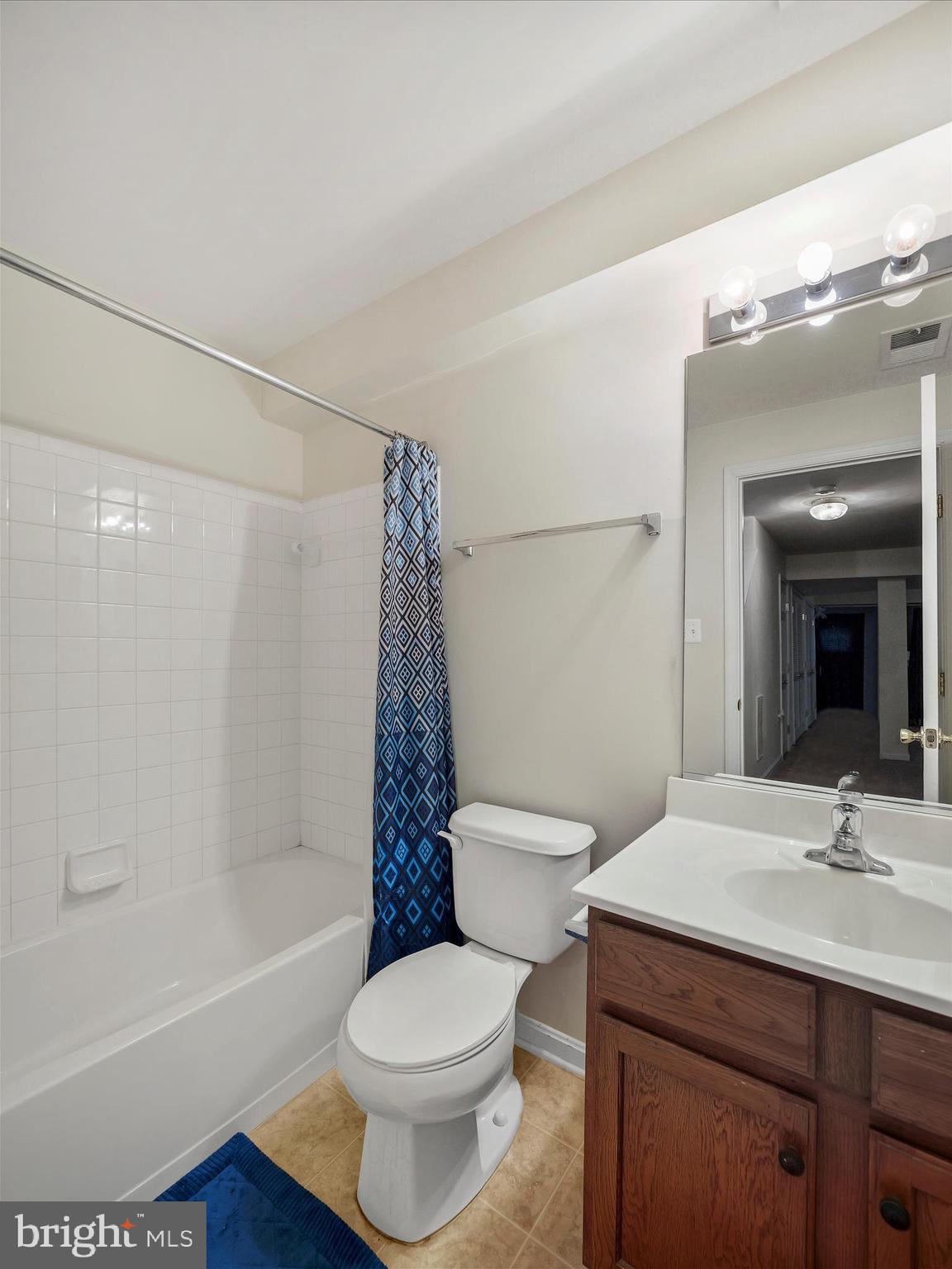 LEE'S RIDGE - Residential