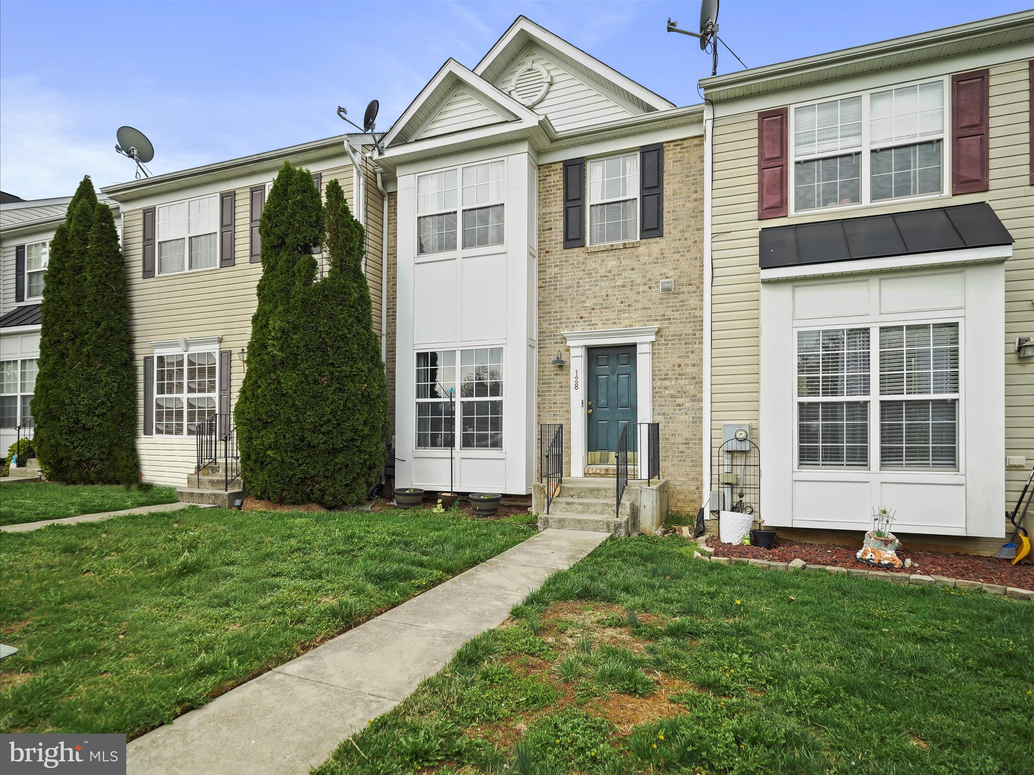 LEE'S RIDGE - Residential