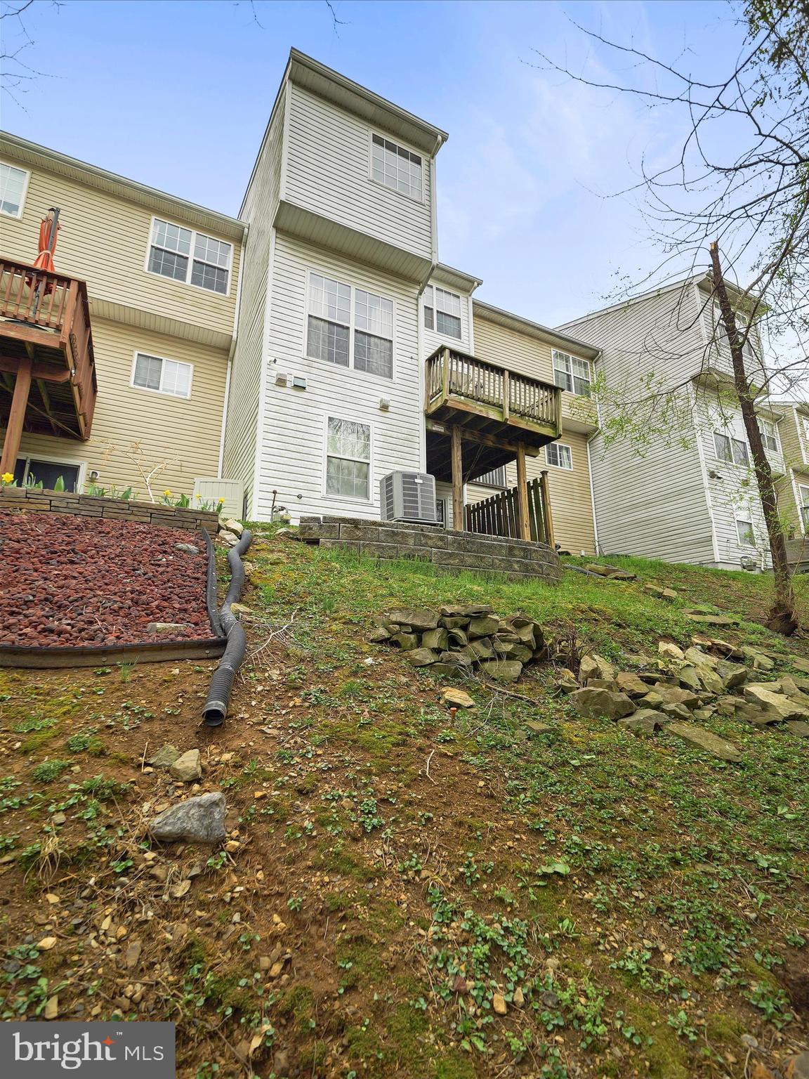 LEE'S RIDGE - Residential