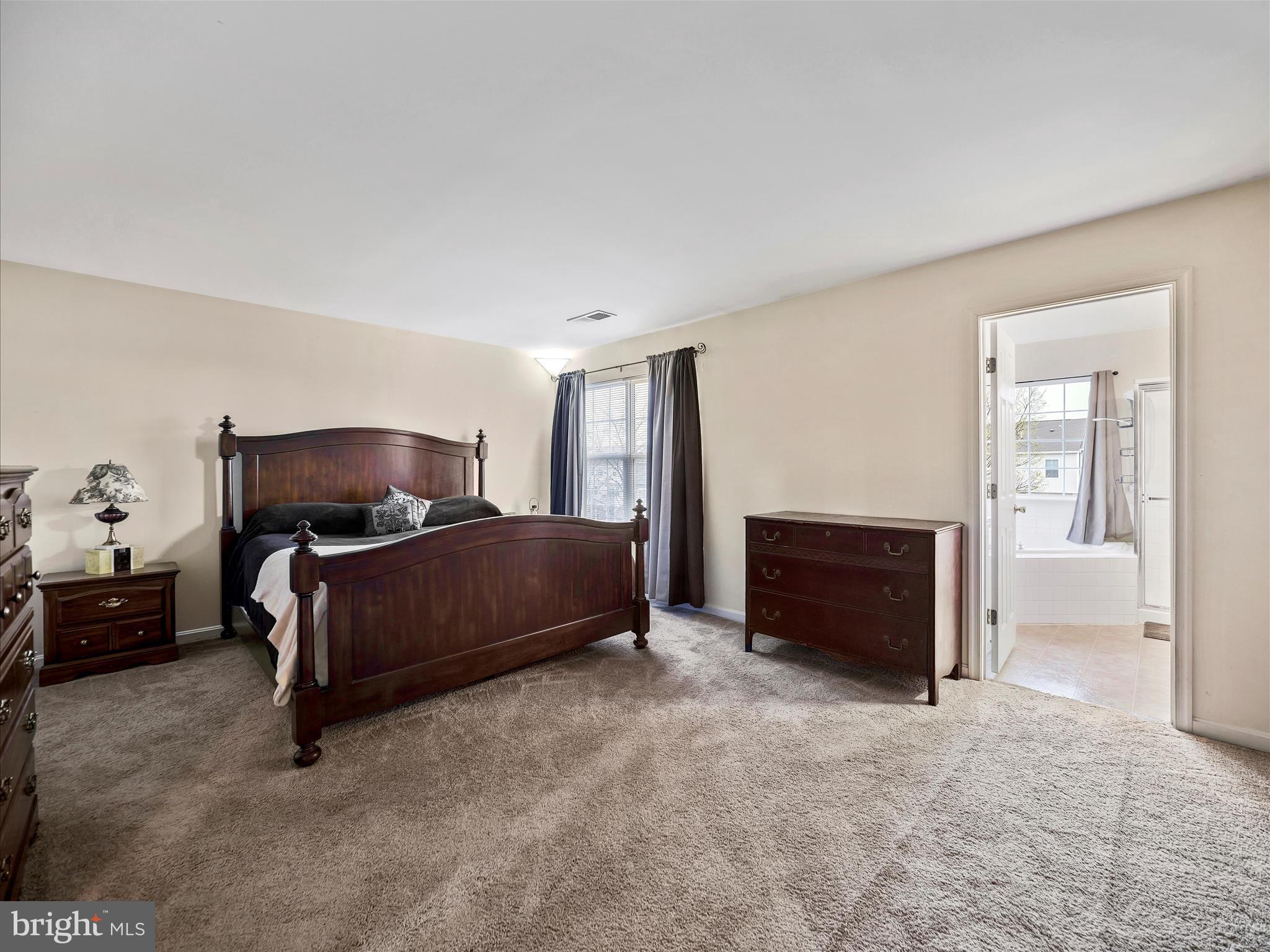 LEE'S RIDGE - Residential