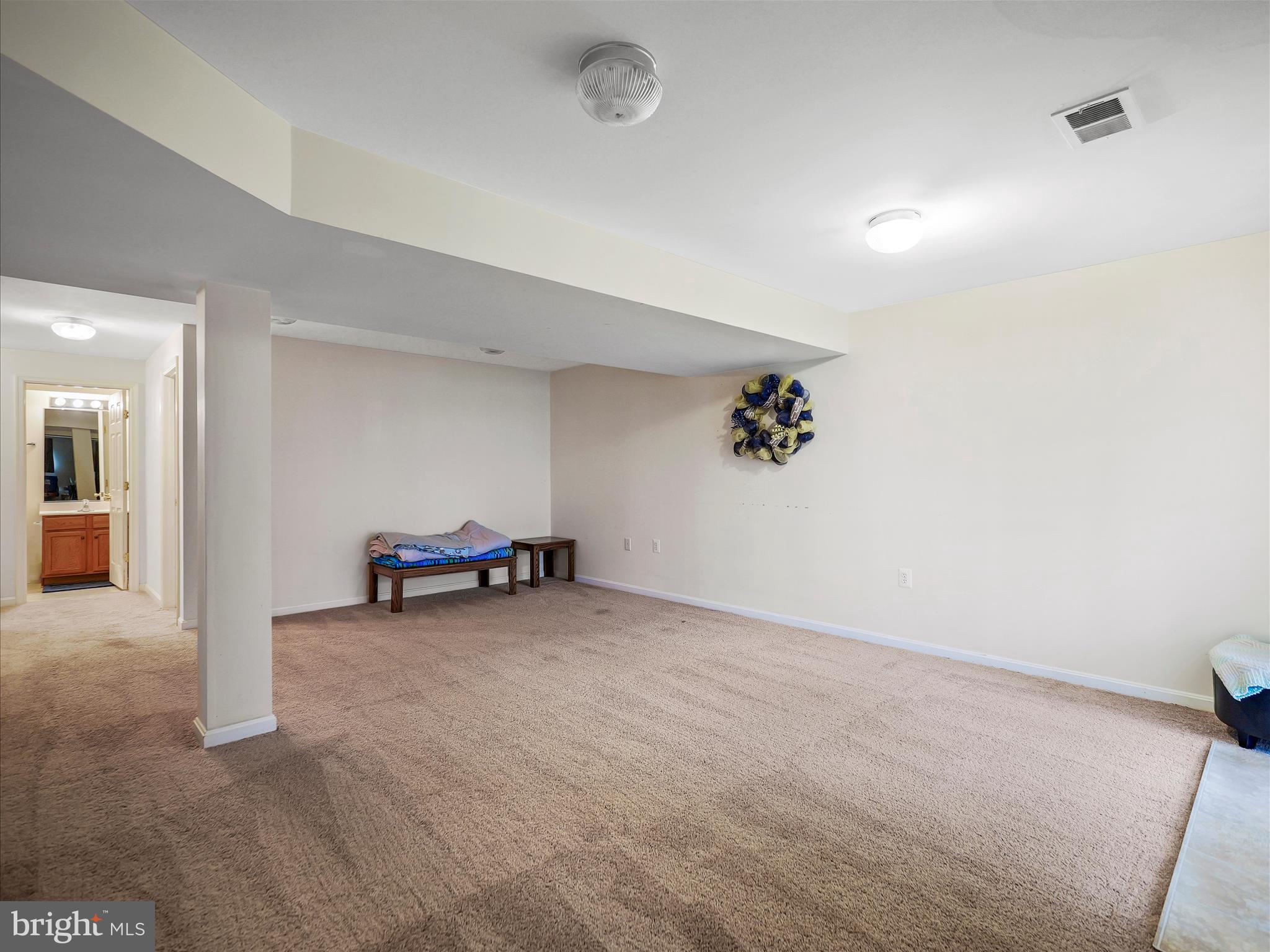 LEE'S RIDGE - Residential