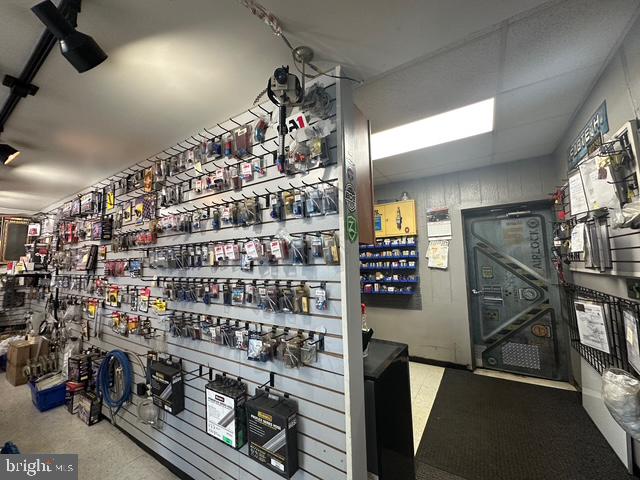 GLEN BURNIE - Commercial Sale