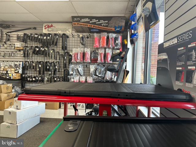 GLEN BURNIE - Commercial Sale